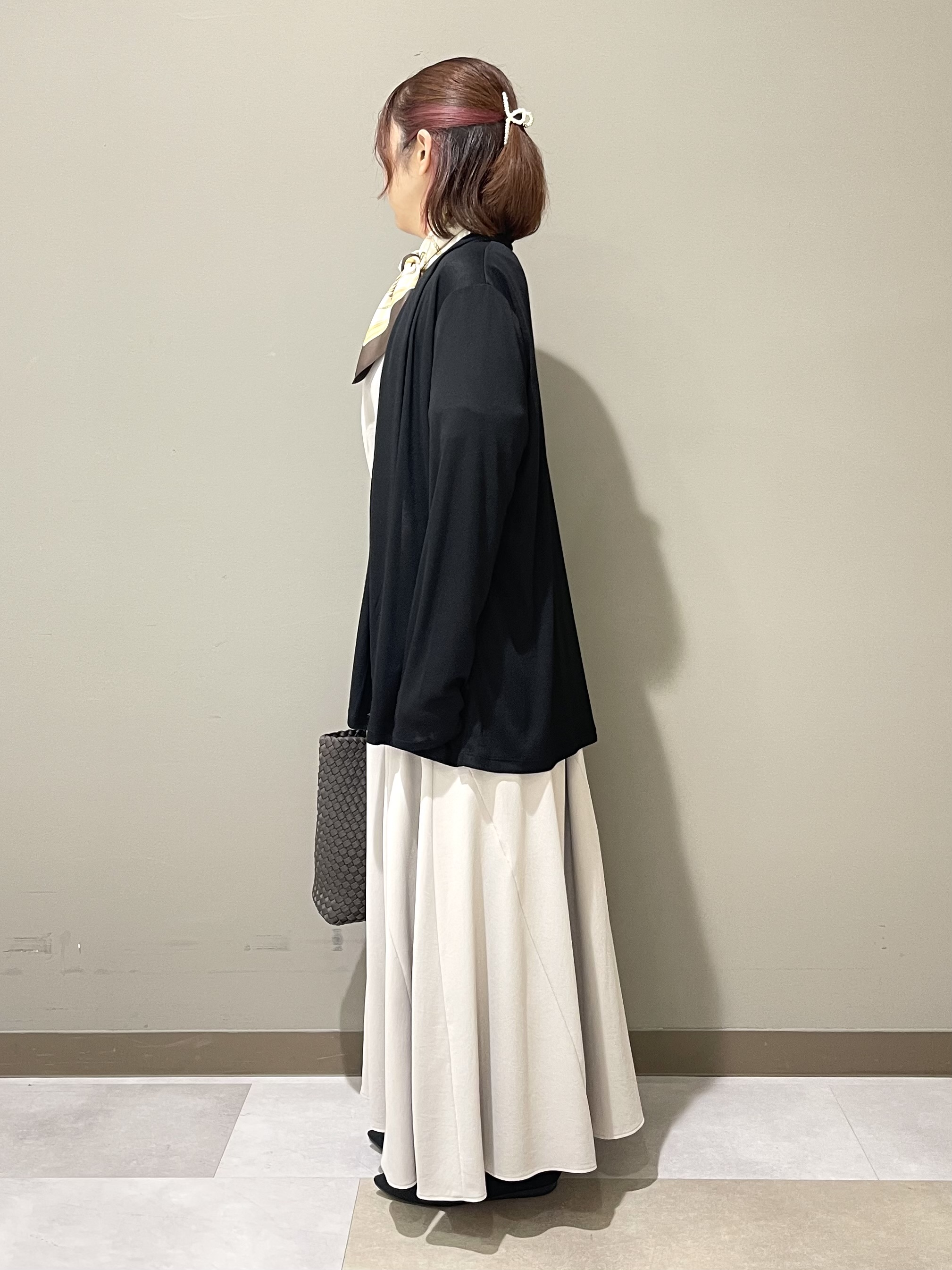 Tomoさんの「UNTITLED｜【接触冷感/UVカット/遮熱機能】フライスジャージカーディガン」を使ったコーディネート