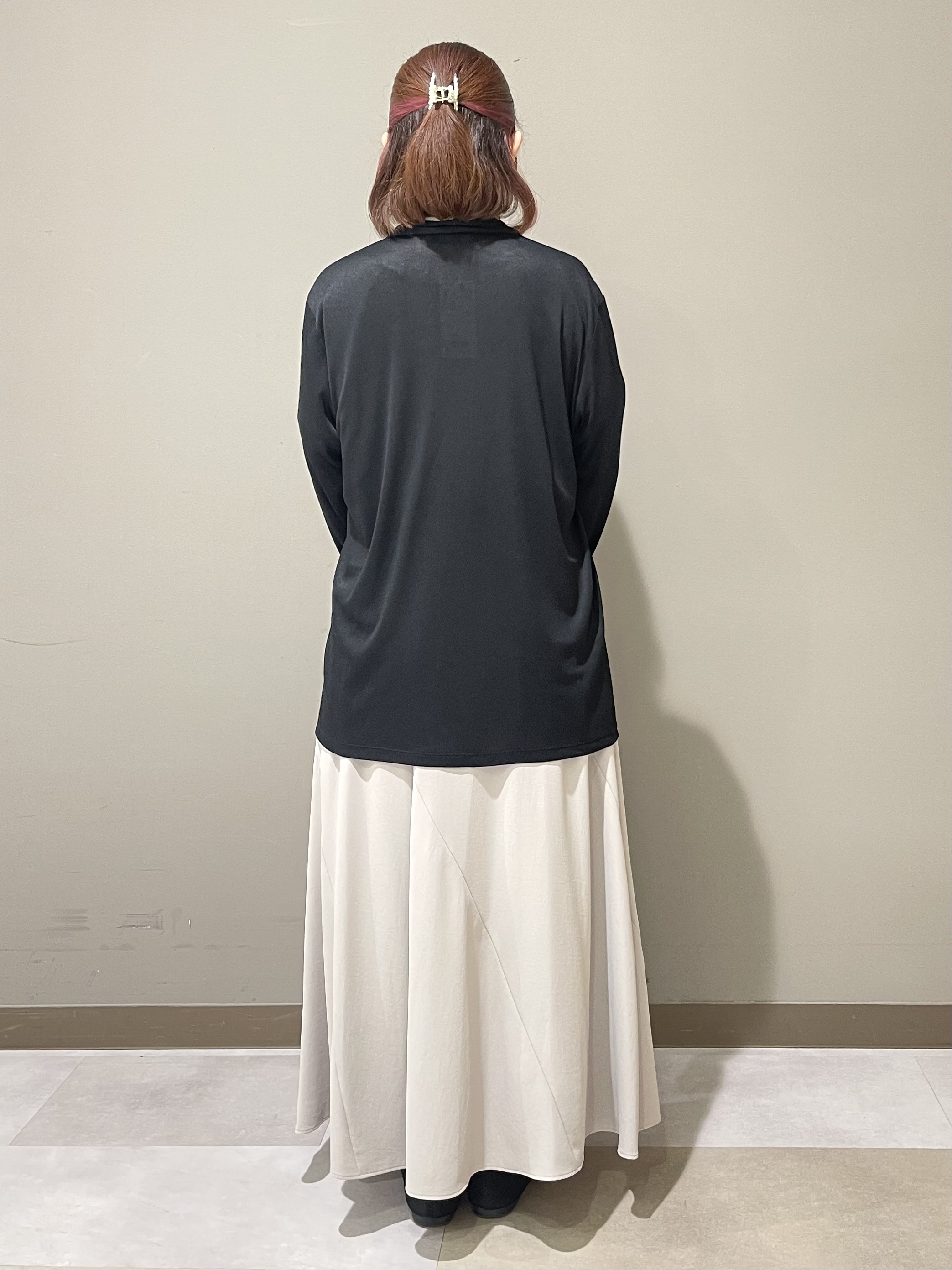 Tomoさんの「UNTITLED｜【接触冷感/UVカット/遮熱機能】フライスジャージカーディガン」を使ったコーディネート