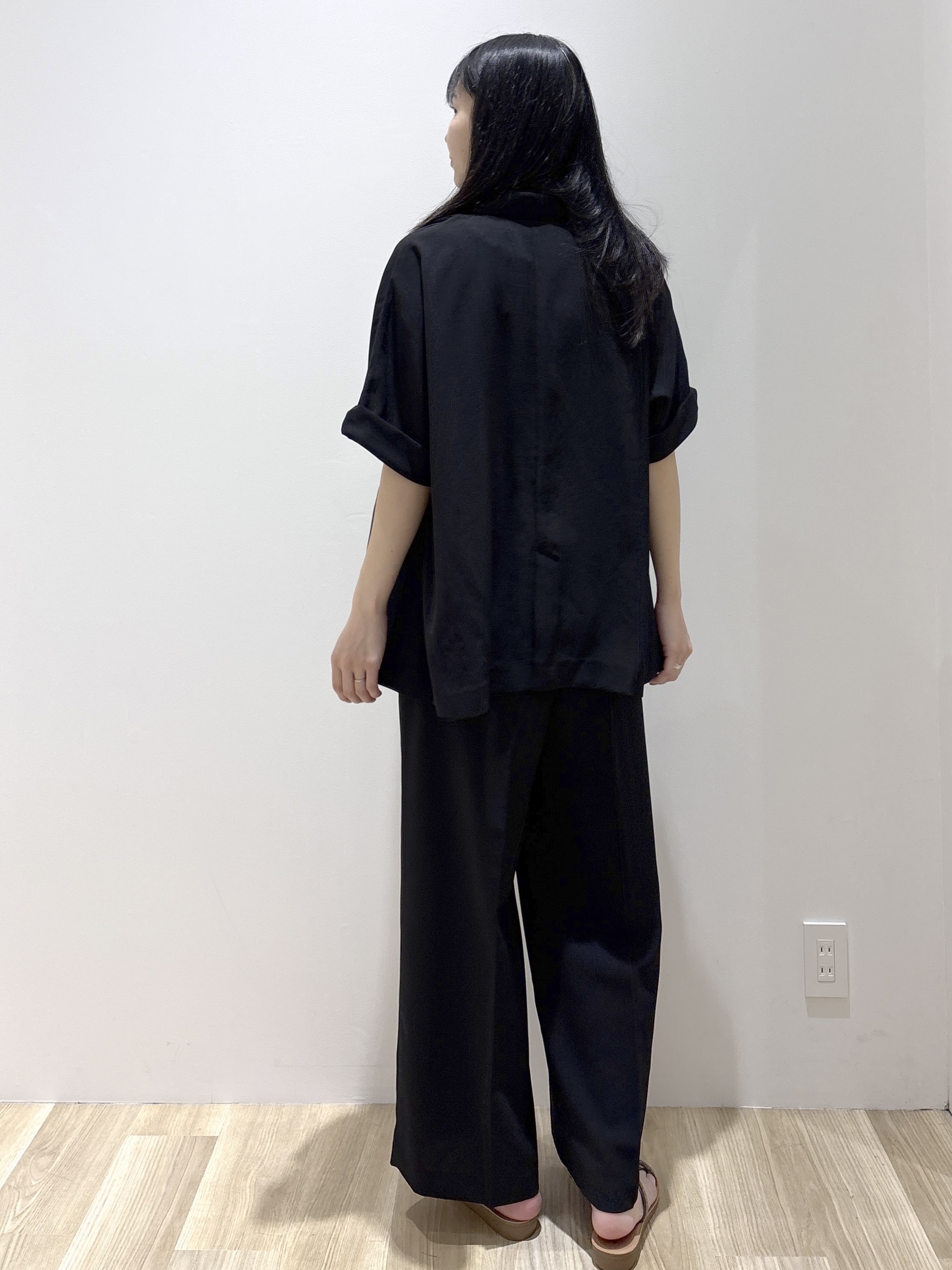 sachikoさんの「OPAQUE.CLIP｜【接触冷感／吸水速乾／防シワ】リネンライクテーラードジャケット《洗濯機OK》」を使ったコーディネート