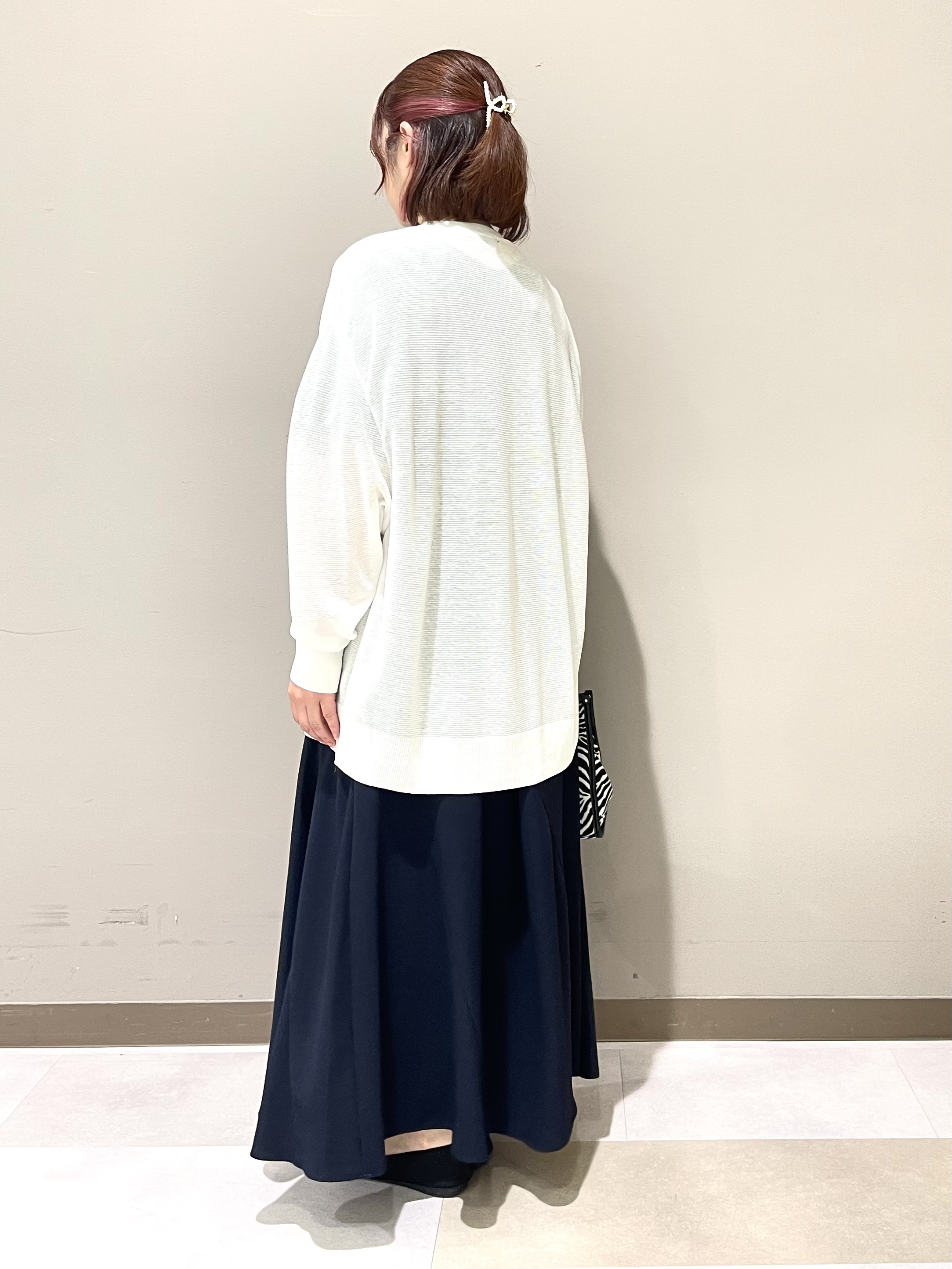 Tomoさんの「UNTITLED｜【日除け・冷房対策に】コットンリネンカーディガン」を使ったコーディネート