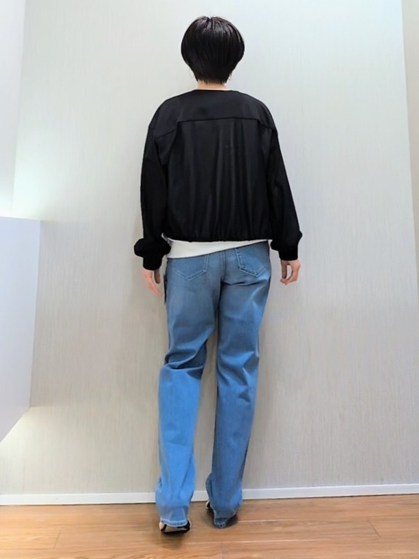 ミズタさんの「UNTITLED｜◆【洗える】シアーブルゾン」を使ったコーディネート