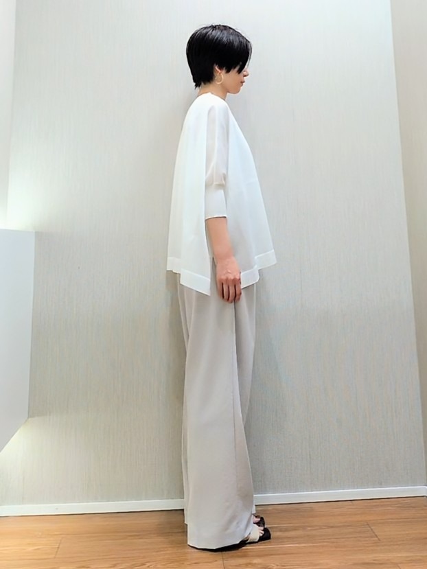 ミズタさんの「UNTITLED｜【アンサンブル可/洗える】シアーレーヨンニット」を使ったコーディネート