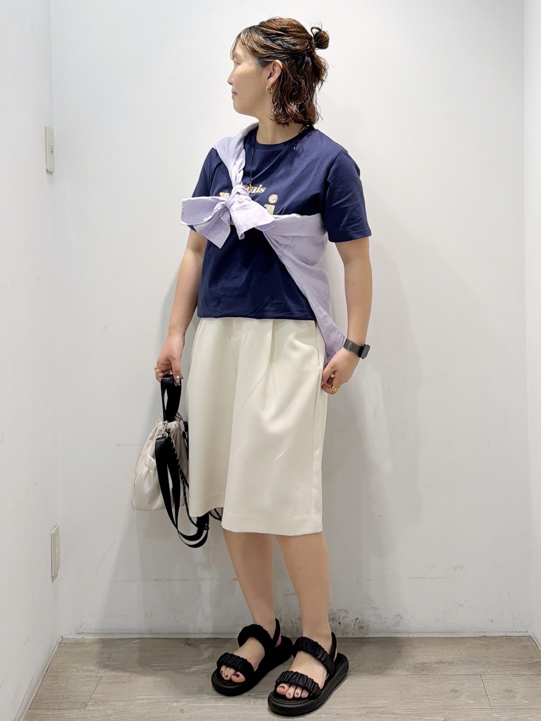sumicaさんの「OPAQUE.CLIP｜アソートロゴTシャツ【洗濯機OK】」を使ったコーディネート