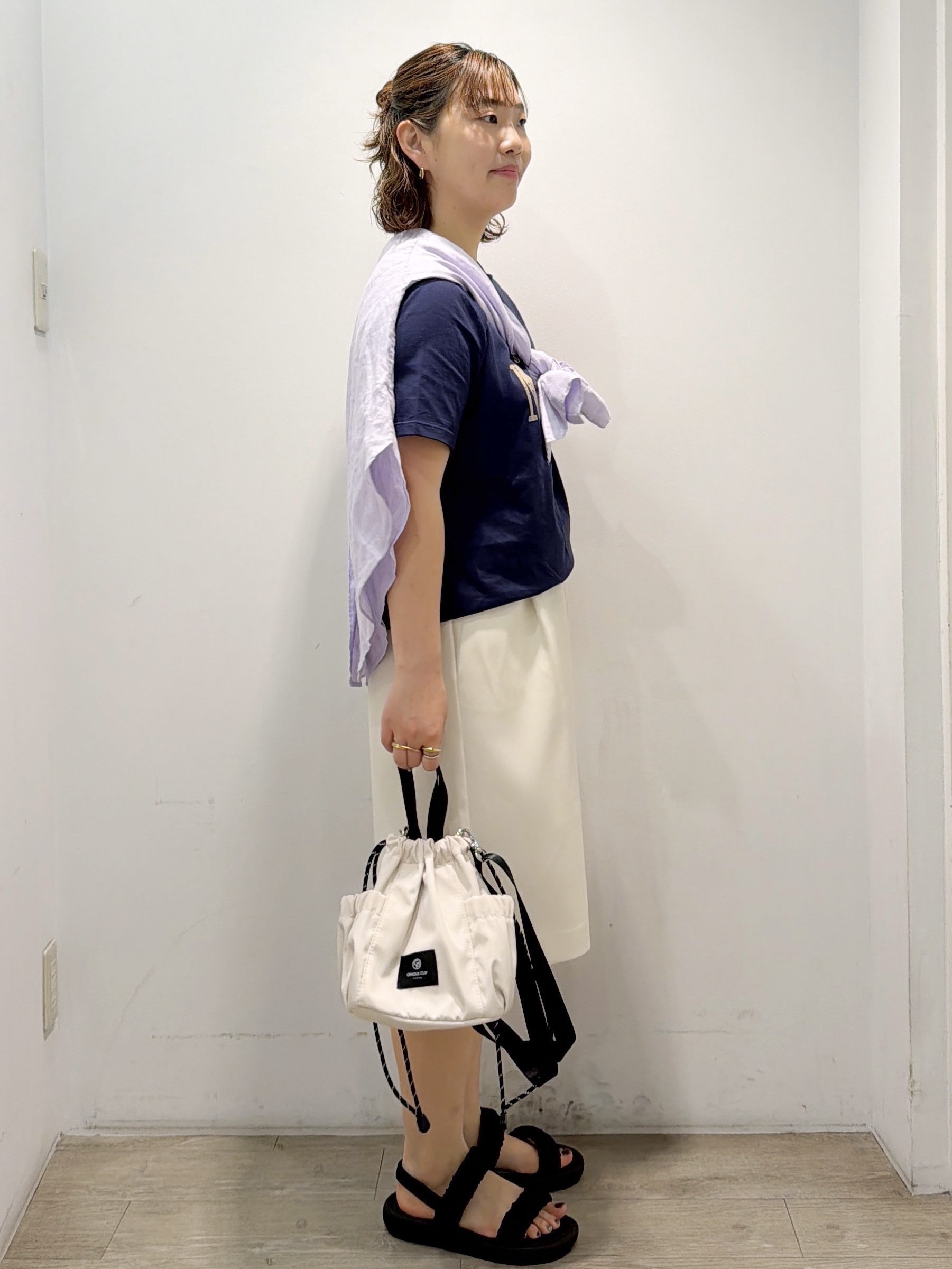 sumicaさんの「OPAQUE.CLIP｜アソートロゴTシャツ【洗濯機OK】」を使ったコーディネート