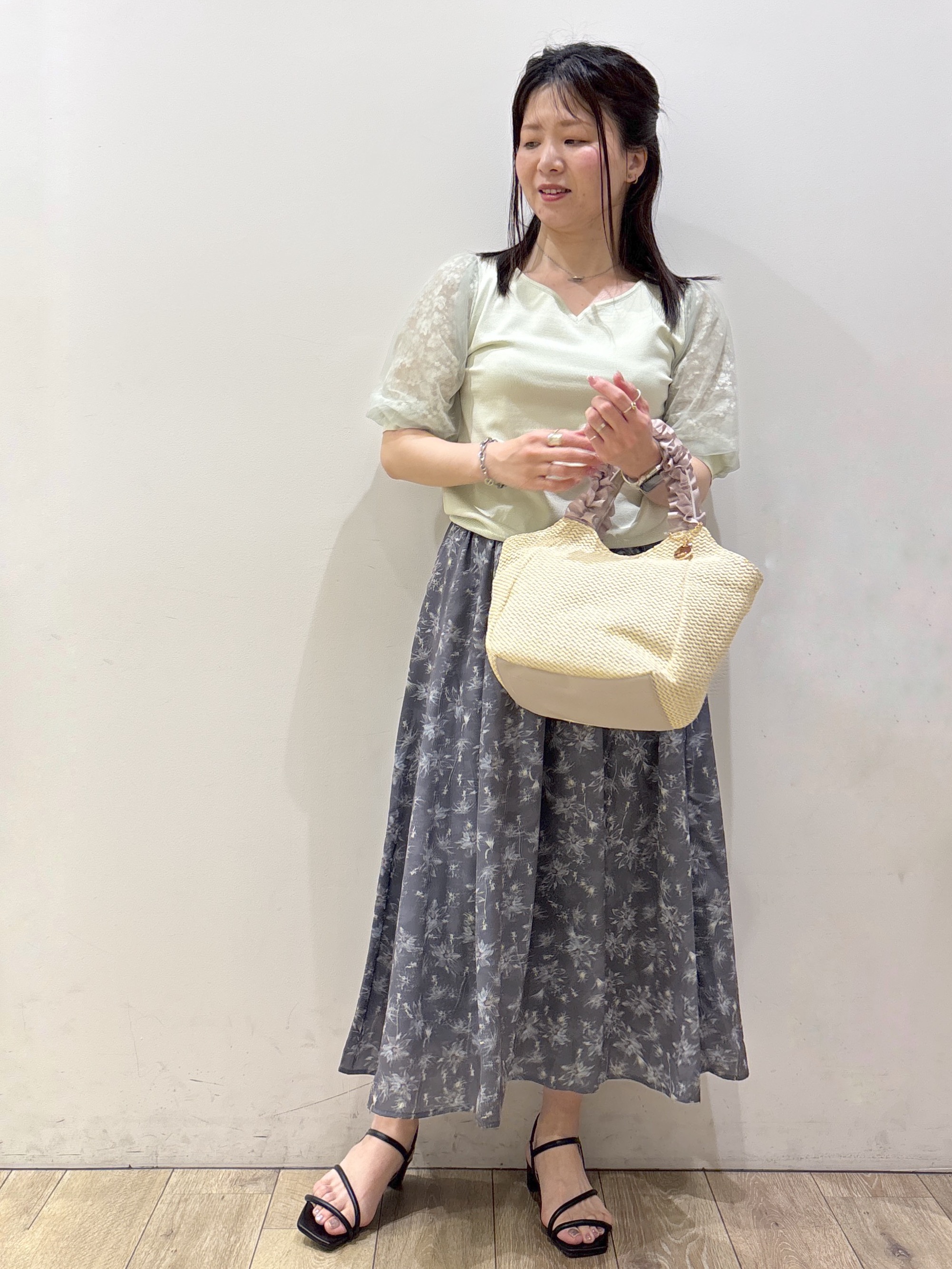 mameさんの「index｜【UVケア】レーススリーブハートネックニット《洗濯機OK／抗ピル／XS～LL》」を使ったコーディネート