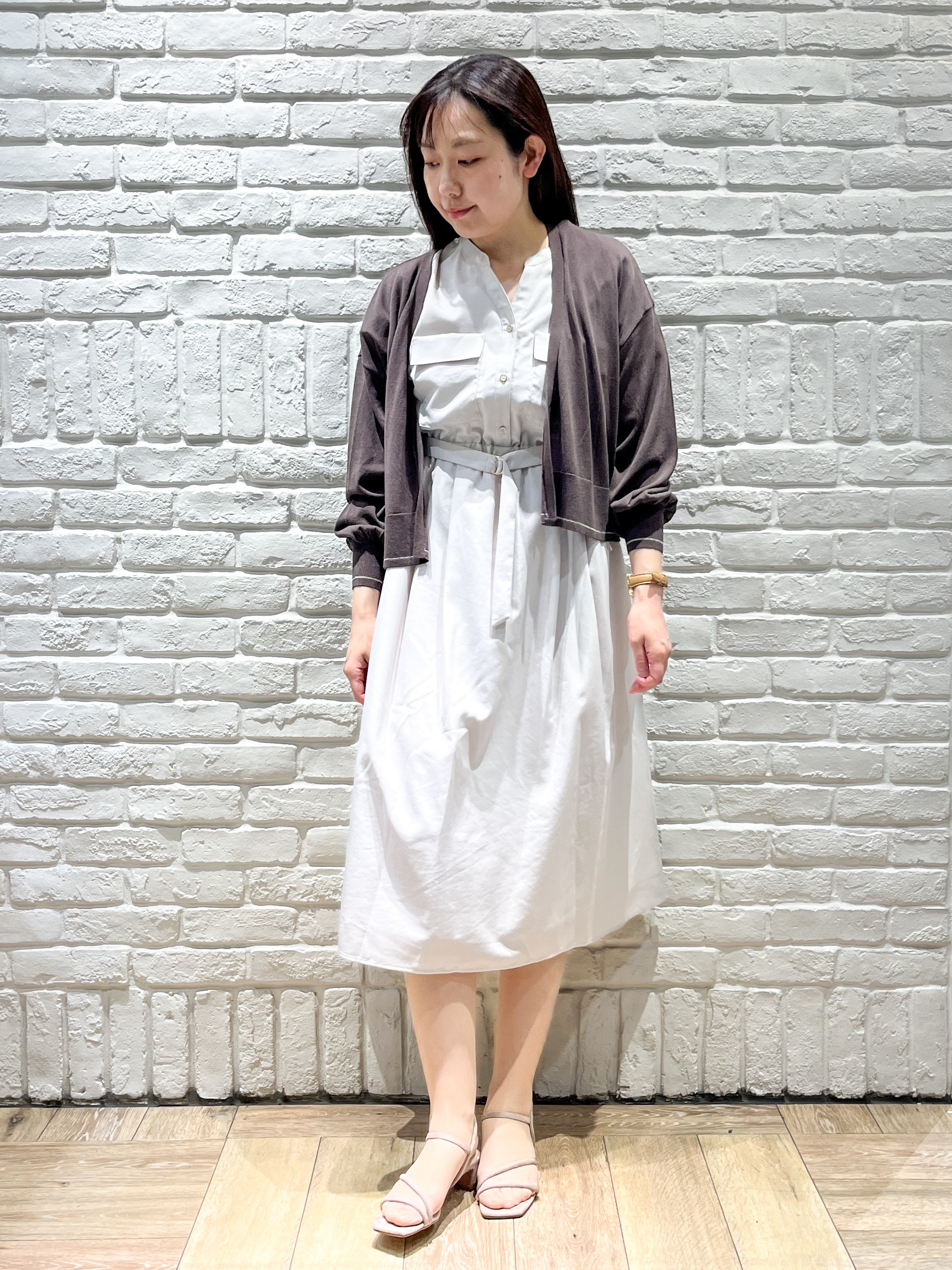 erinaさんの「index｜【接触冷感】シアーショートトッパーカーディガン《洗濯機OK／抗ピル》」を使ったコーディネート