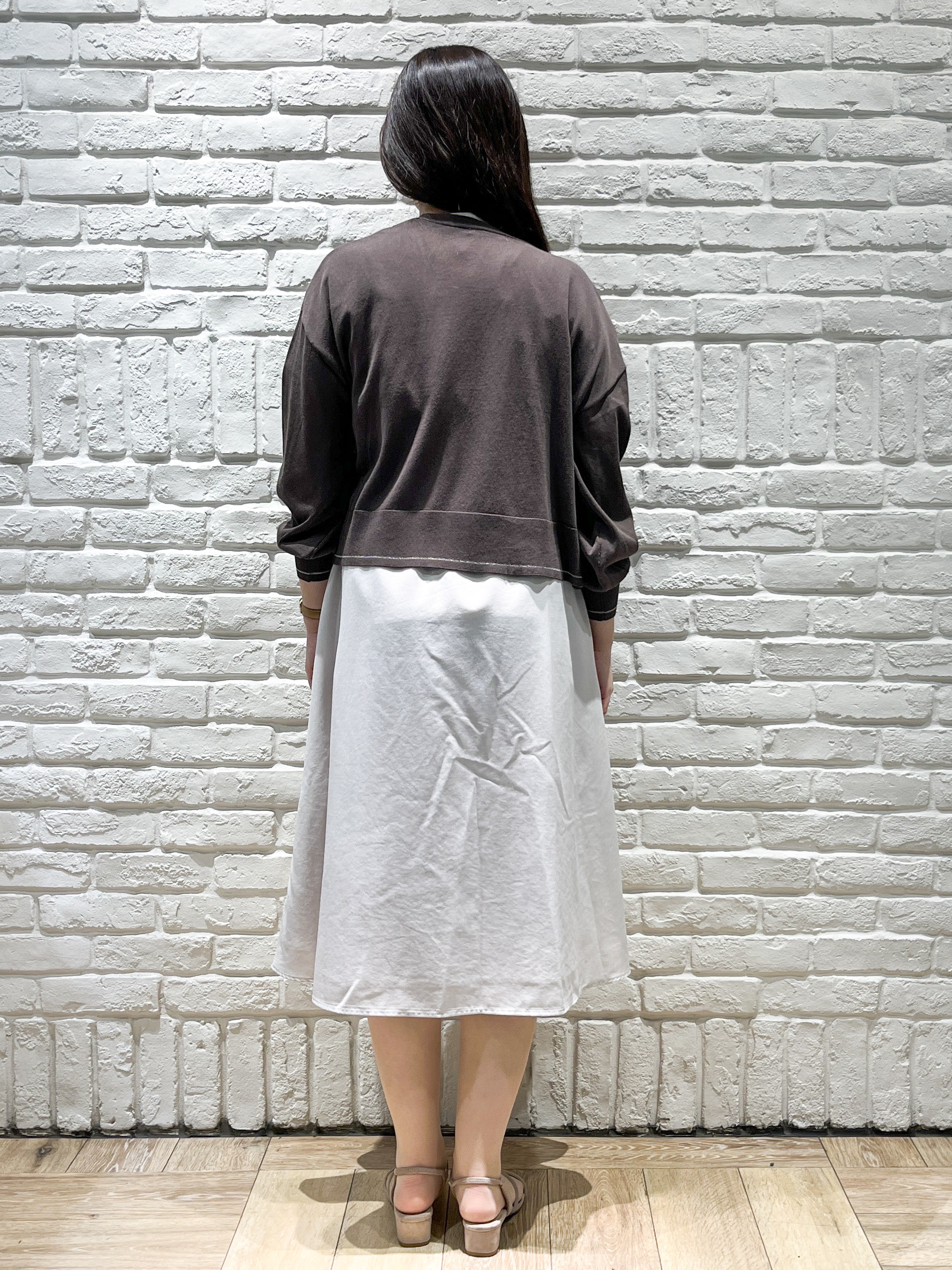 erinaさんの「index｜【接触冷感】シアーショートトッパーカーディガン《洗濯機OK／抗ピル》」を使ったコーディネート
