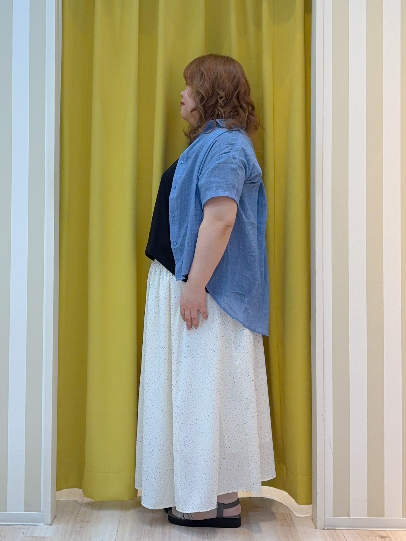 kotoさんさんの「SHOO･LA･RUE｜ヒップがすっぽり隠れる やわらか5分袖シアーシャツ」を使ったコーディネート