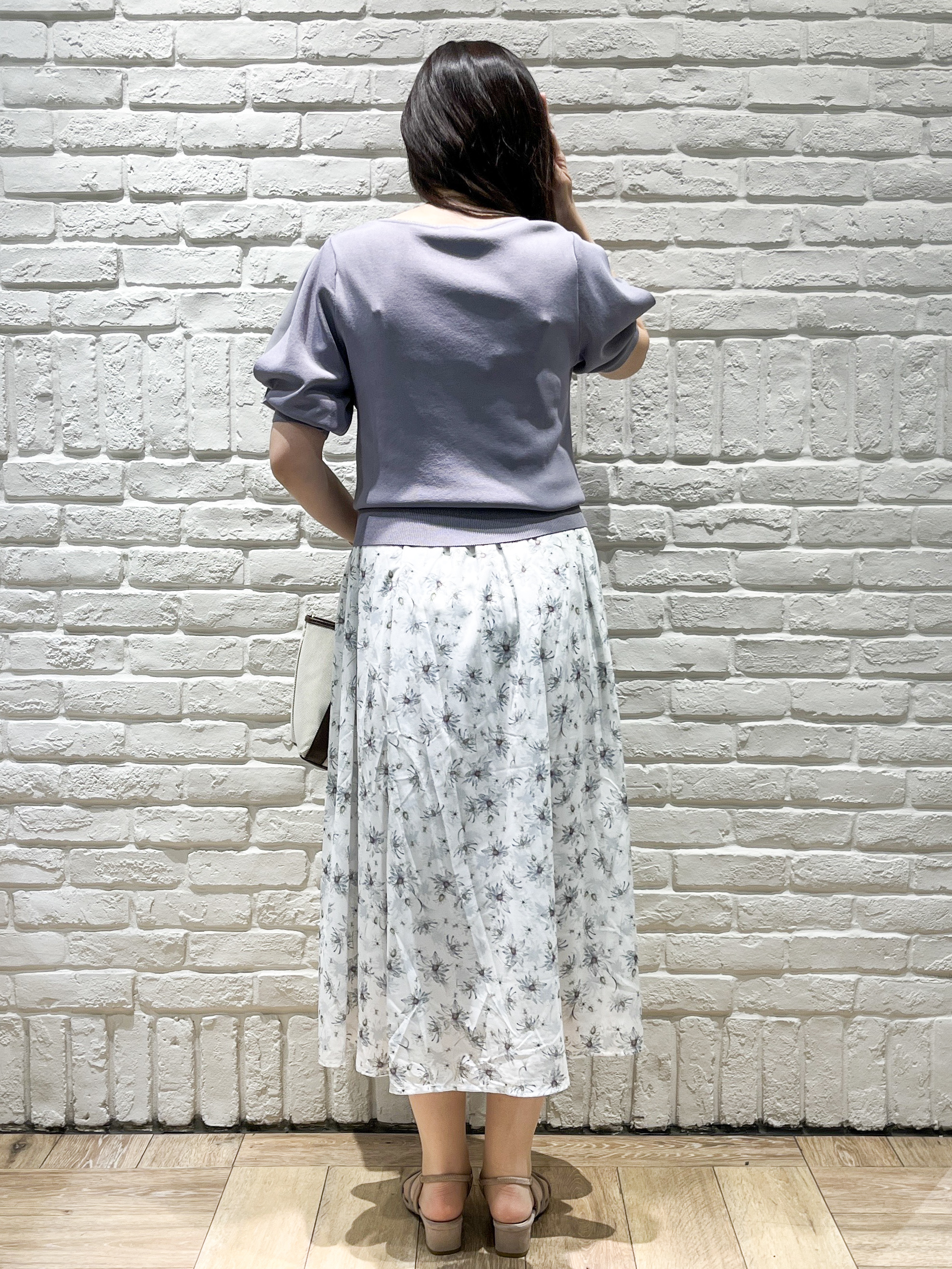 erinaさんの「index｜【接触冷感／UVケア】クールタッチラップスリーブニット《洗濯機OK／XS～3L／9col》」を使ったコーディネート