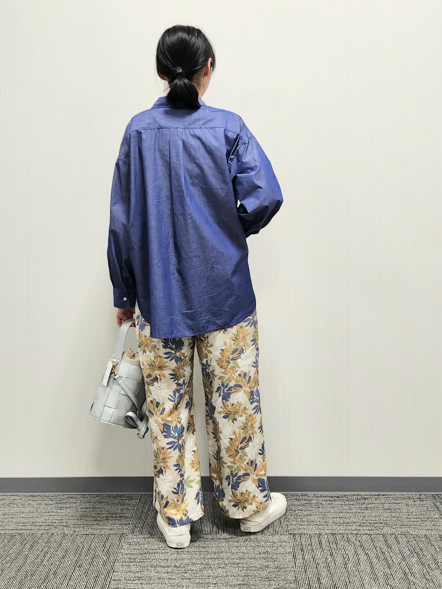 naraさんの「Dessin｜【洗える】高密度ベーシックシャツ」を使ったコーディネート