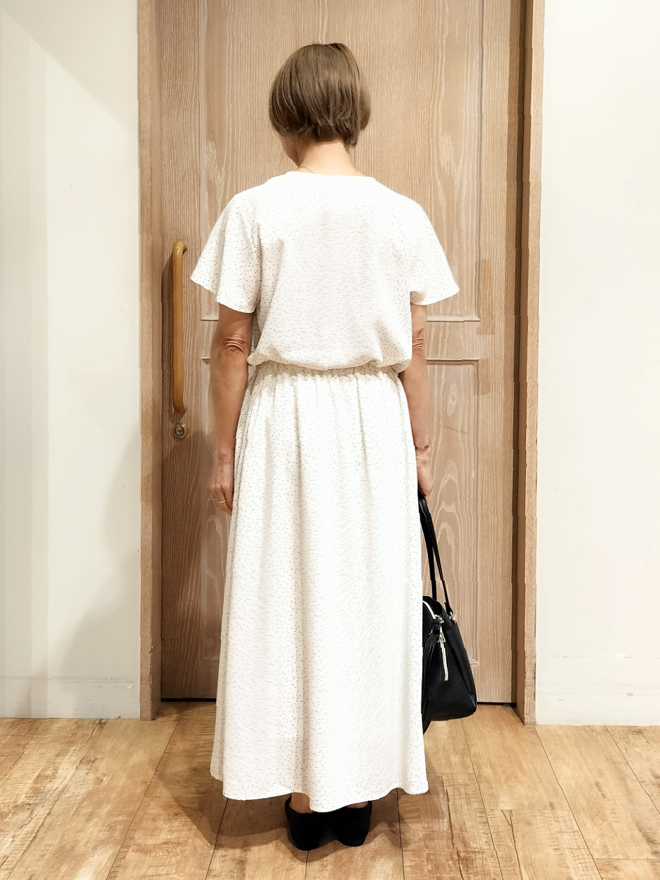 YUKIさんの「SHOO･LA･RUE｜【UV/セットアップ可】洗濯後しわになりにくい スキッパーブラウス」を使ったコーディネート