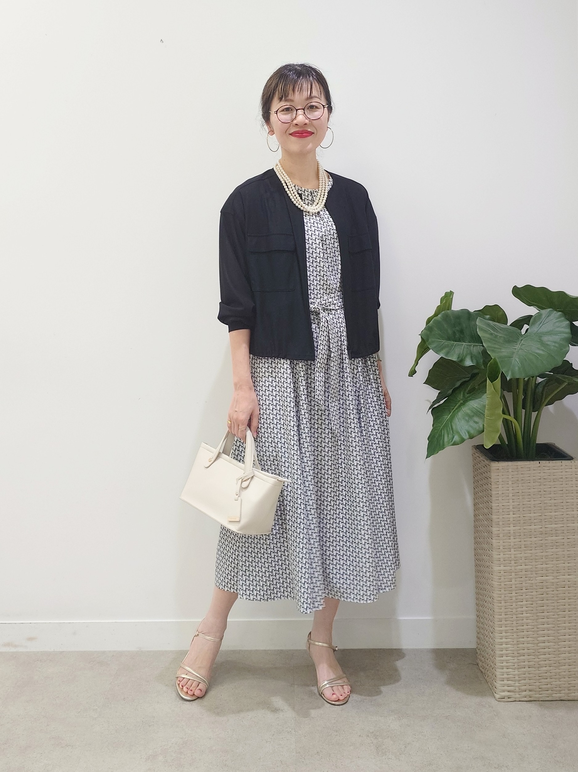 MUTSUKOさんの「UNTITLED｜◆【洗える】シアーブルゾン」を使ったコーディネート