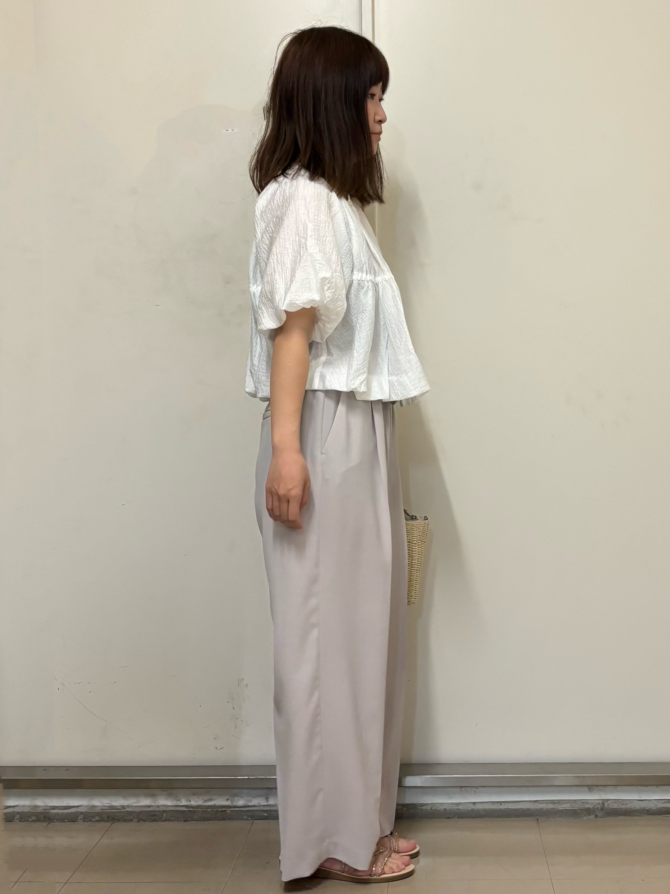 やまさんの「OPAQUE.CLIP｜バルーンデザインブラウス【洗濯機OK】」を使ったコーディネート