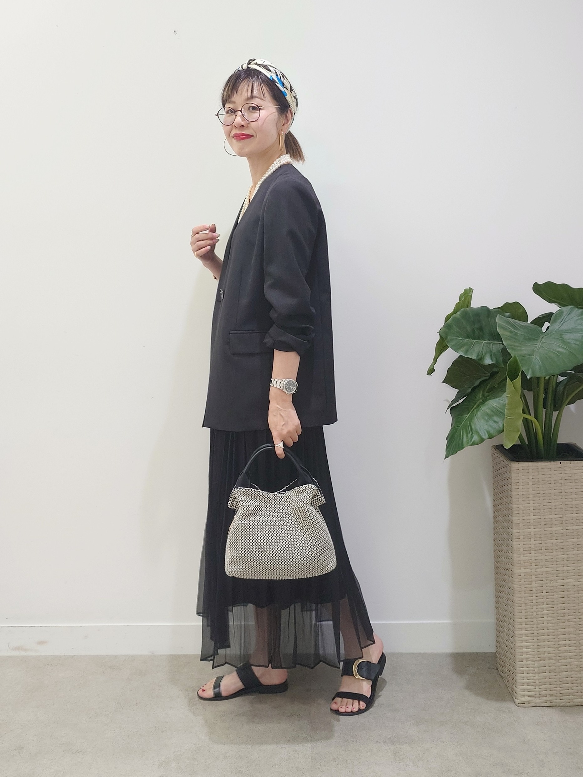 MUTSUKOさんの「UNTITLED｜◆【さらりと快適/セットアップ可/UV/接触冷感】スラブカラーレスジャケット」を使ったコーディネート