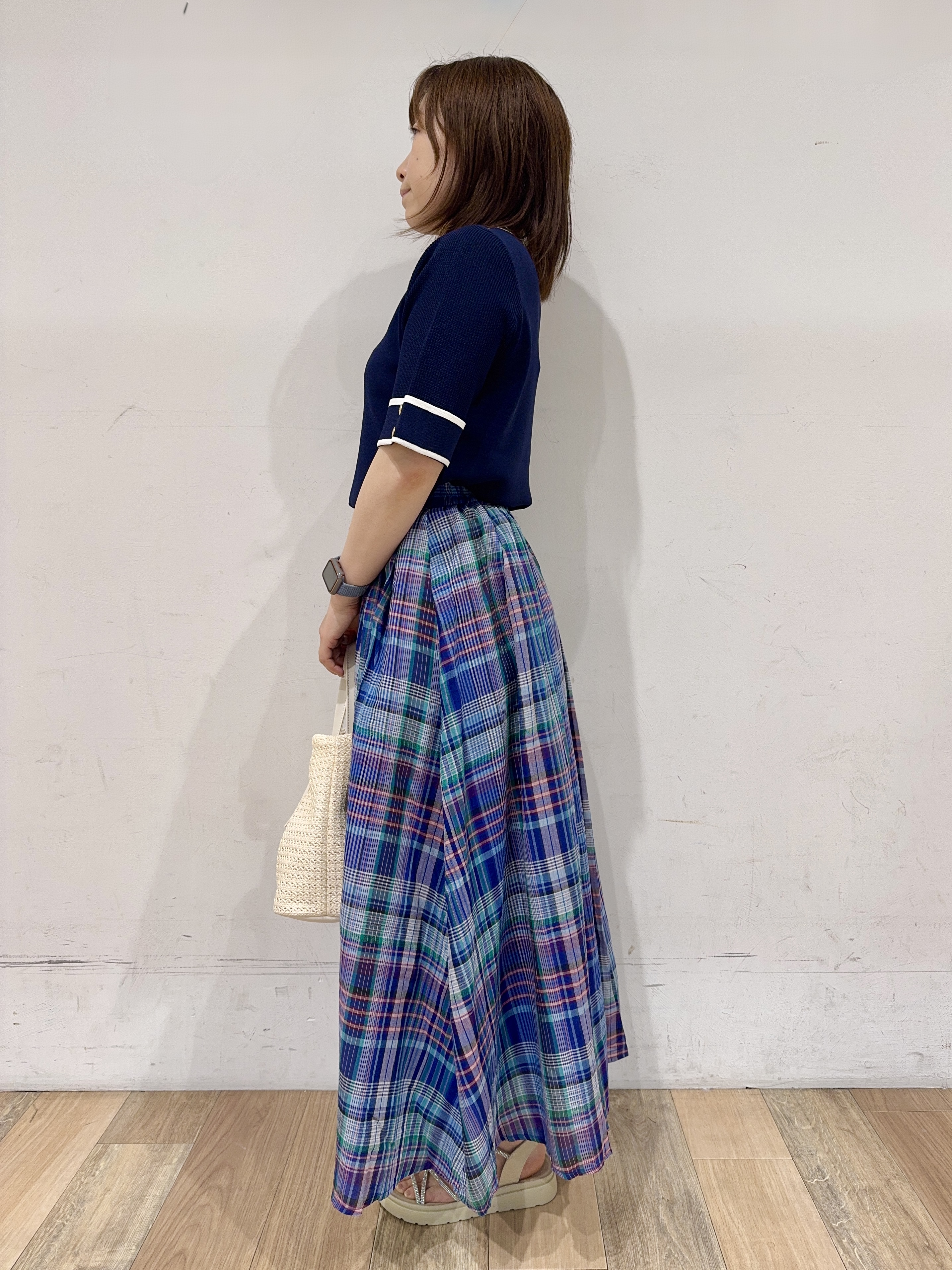 miさんの「grove｜新色追加！【シリーズ累計36万枚/名品ニット】やわらかドライタッチ 袖メッシュ編みニット」を使ったコーディネート