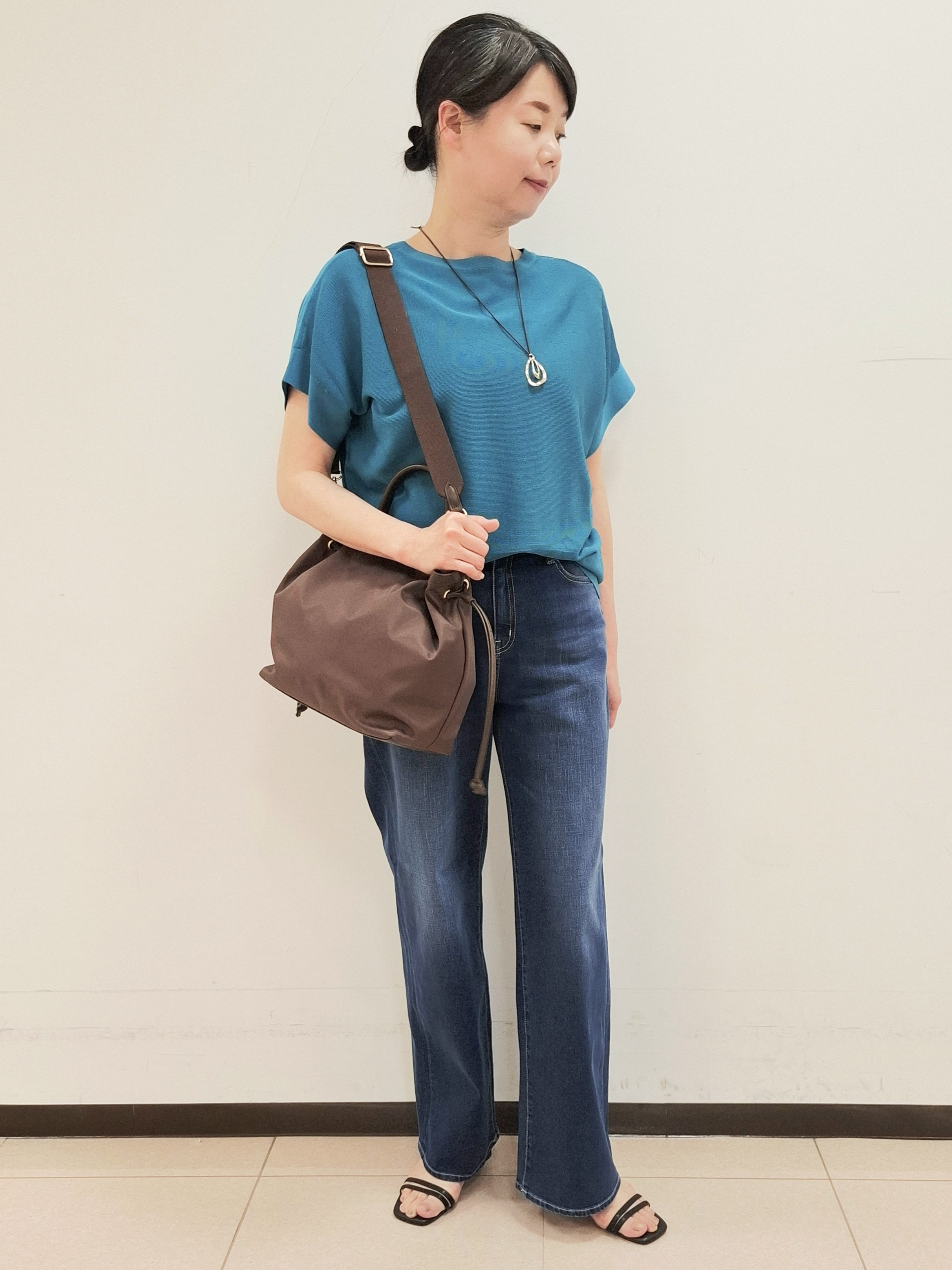 ねぎさんの「UNTITLED｜【11色展開/体型カバー】前後2WAYフレンチスリーブニット」を使ったコーディネート