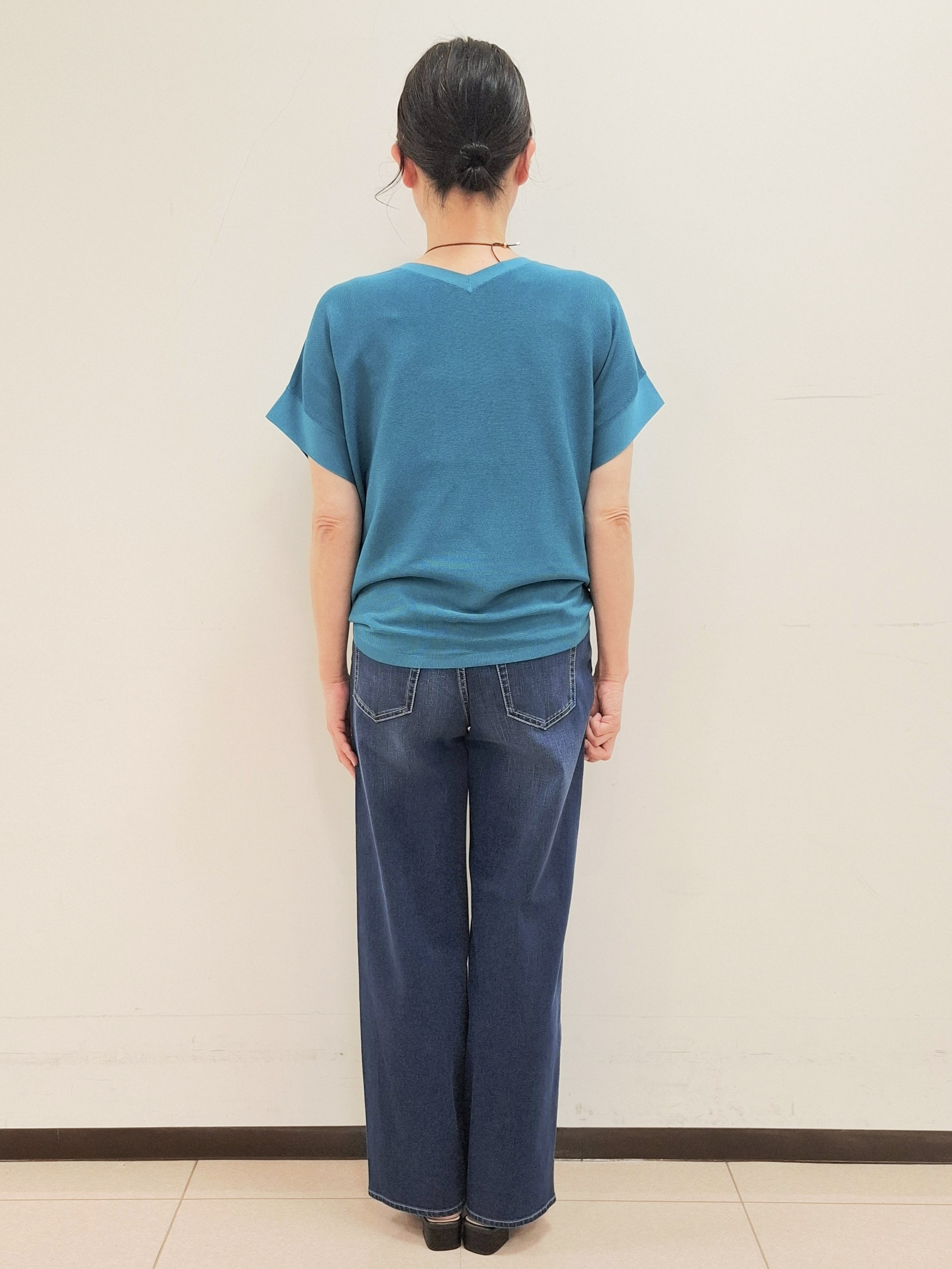 ねぎさんの「UNTITLED｜【11色展開/体型カバー】前後2WAYフレンチスリーブニット」を使ったコーディネート