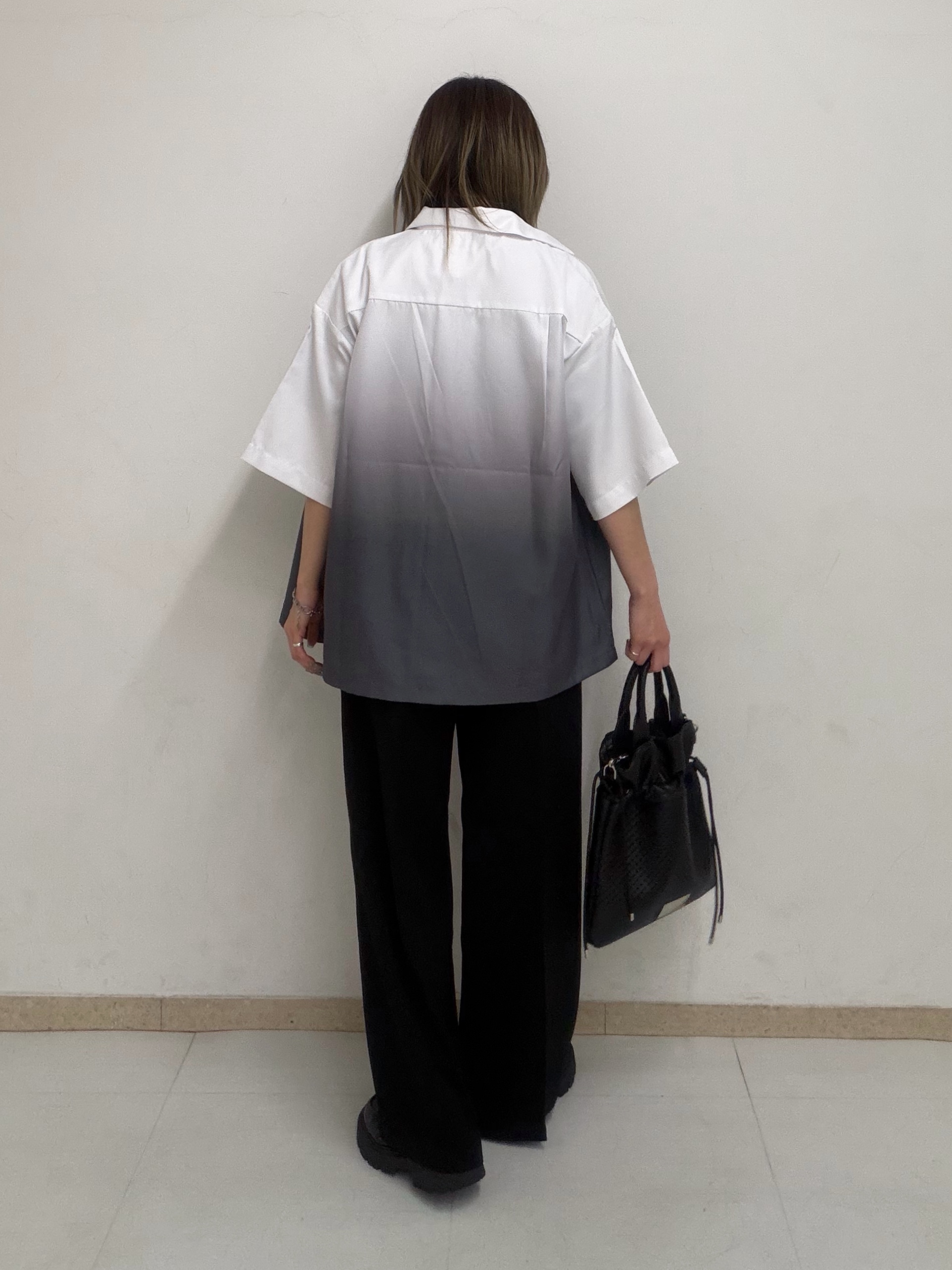 nori さんの「tk.TAKEO KIKUCHI｜【26SSイチオシ！】オーバーとろみグラデーションプリントシャツ/レギュラーカラー/さらっとタッチ」を使ったコーディネート
