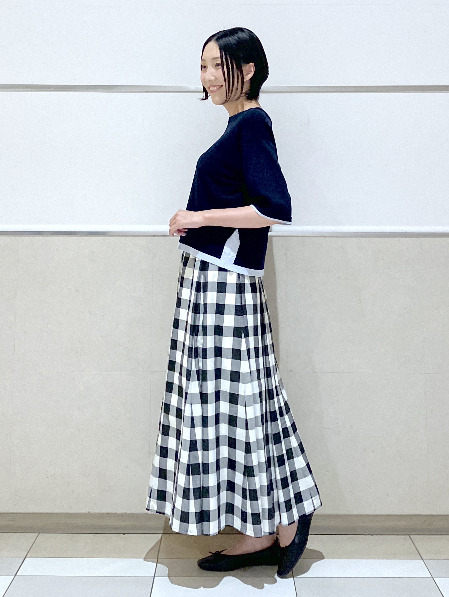 eriko さんの「Dessin｜【洗える】バイカラーボクシーシルエットニット」を使ったコーディネート