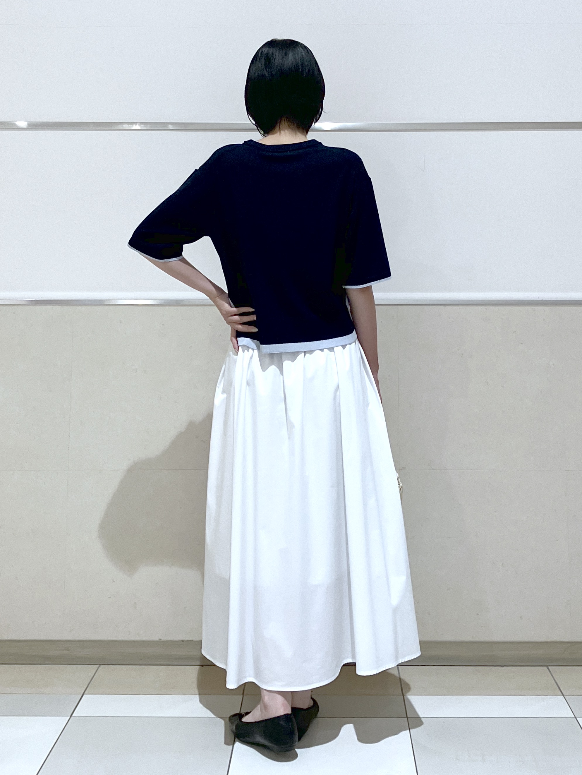 eriko さんの「Dessin｜【洗える】バイカラーボクシーシルエットニット」を使ったコーディネート