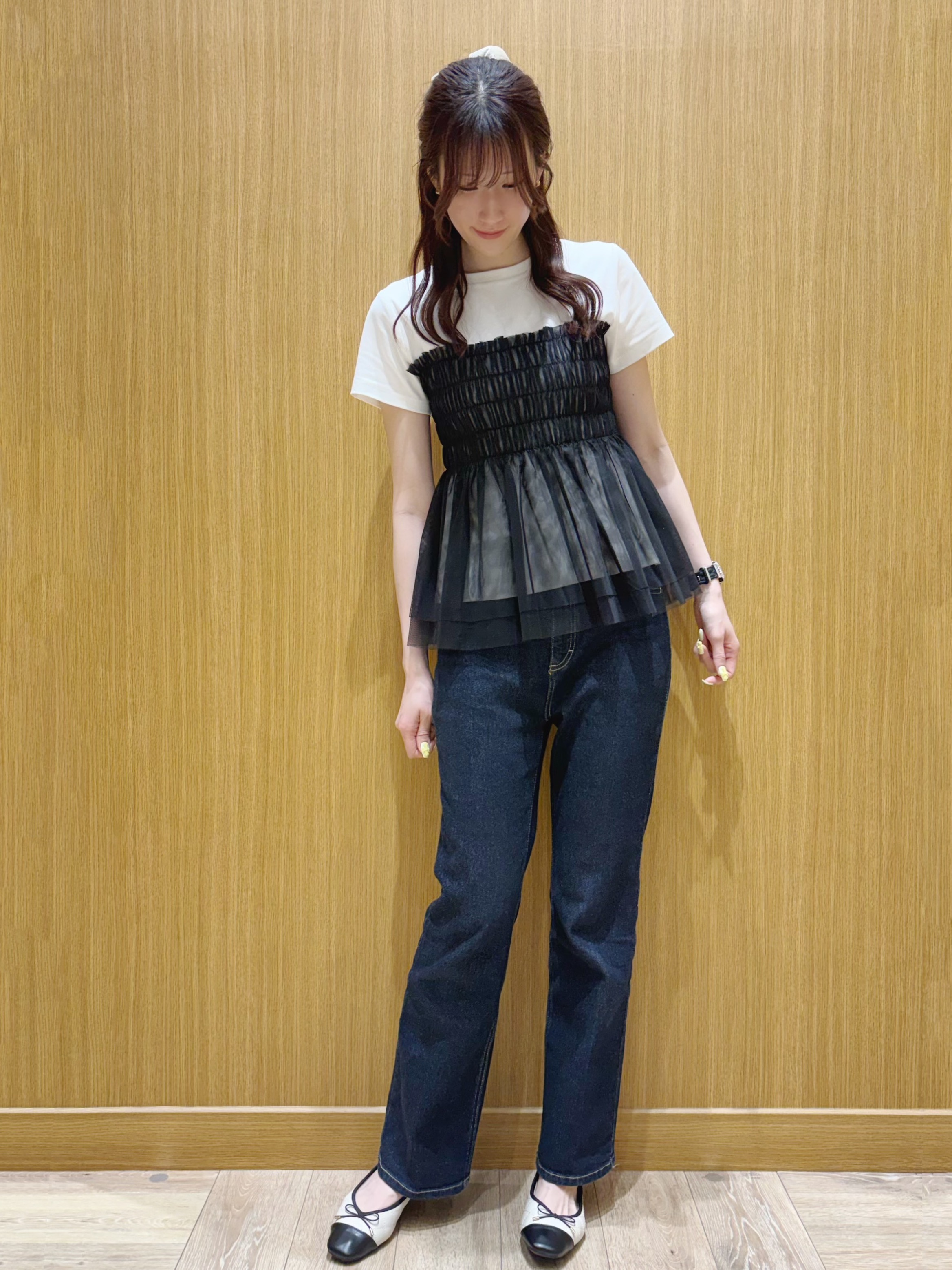 memeさんの「OPAQUE.CLIP｜チュールペプラムトップス【洗濯機OK／接触冷感／UVケア】」を使ったコーディネート