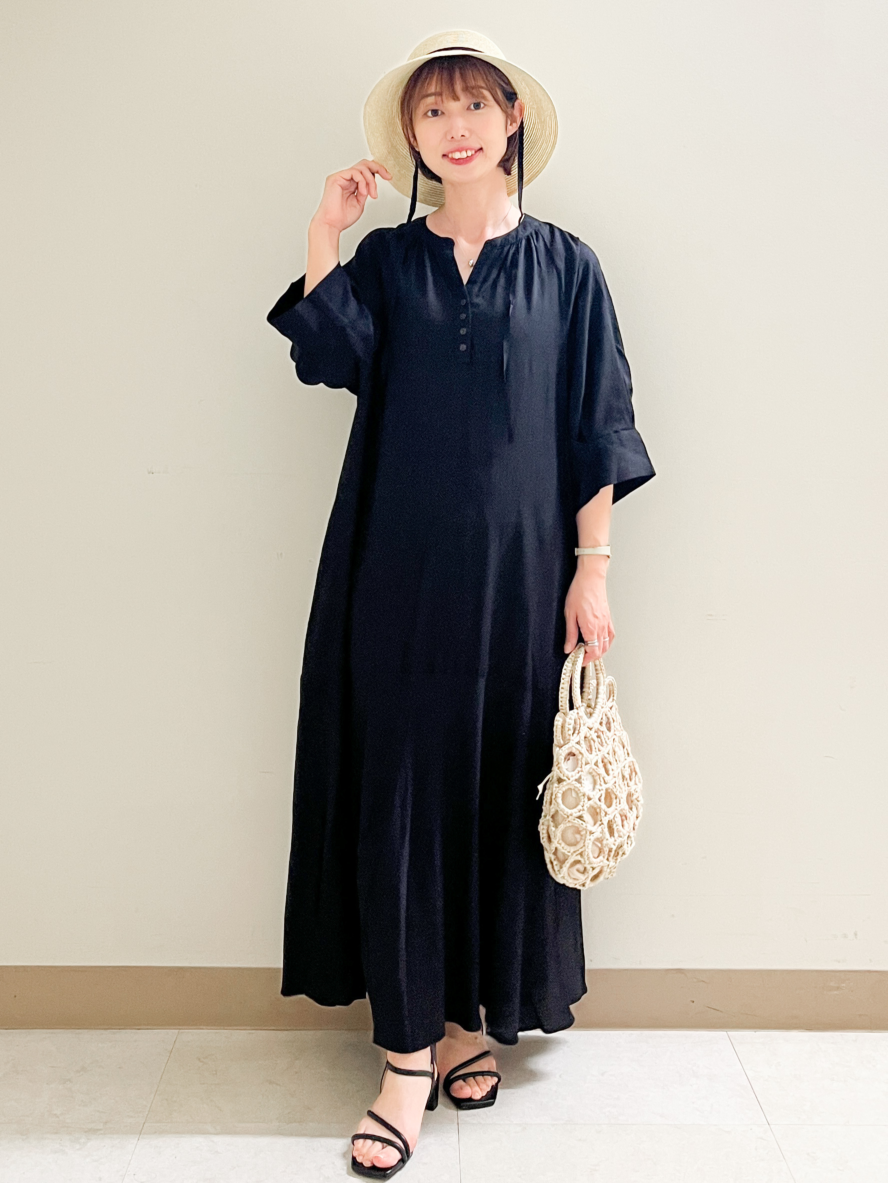 あかねさんの「OPAQUE.CLIP｜キーネックロングワンピース【洗える】」を使ったコーディネート