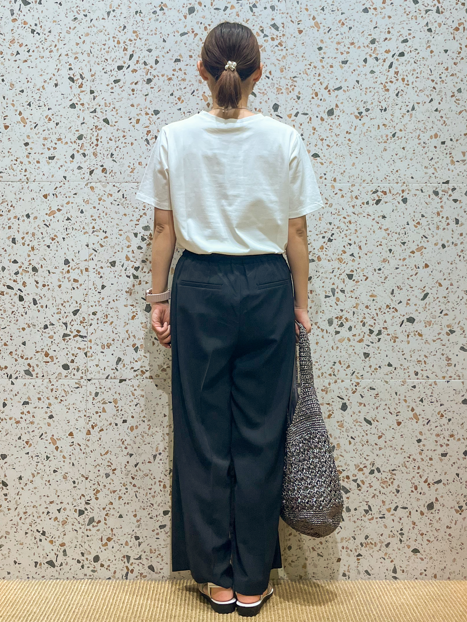 さくらさんの「OPAQUE.CLIP｜アソートロゴTシャツ【洗濯機OK】」を使ったコーディネート