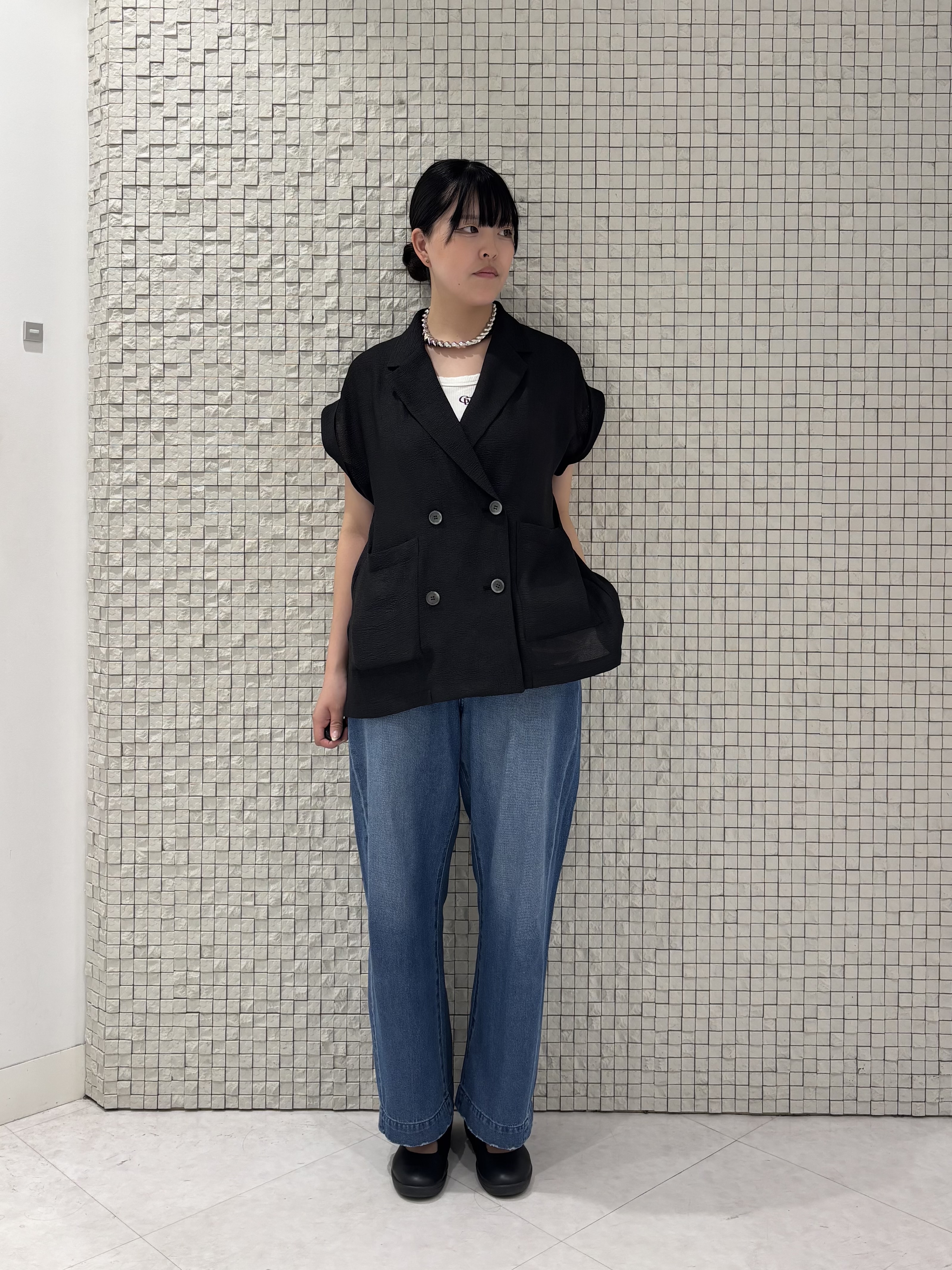 koharuさんの「INDIVI｜ハイライズワイドデニム【再入荷／マシンウォッシャブル】」を使ったコーディネート