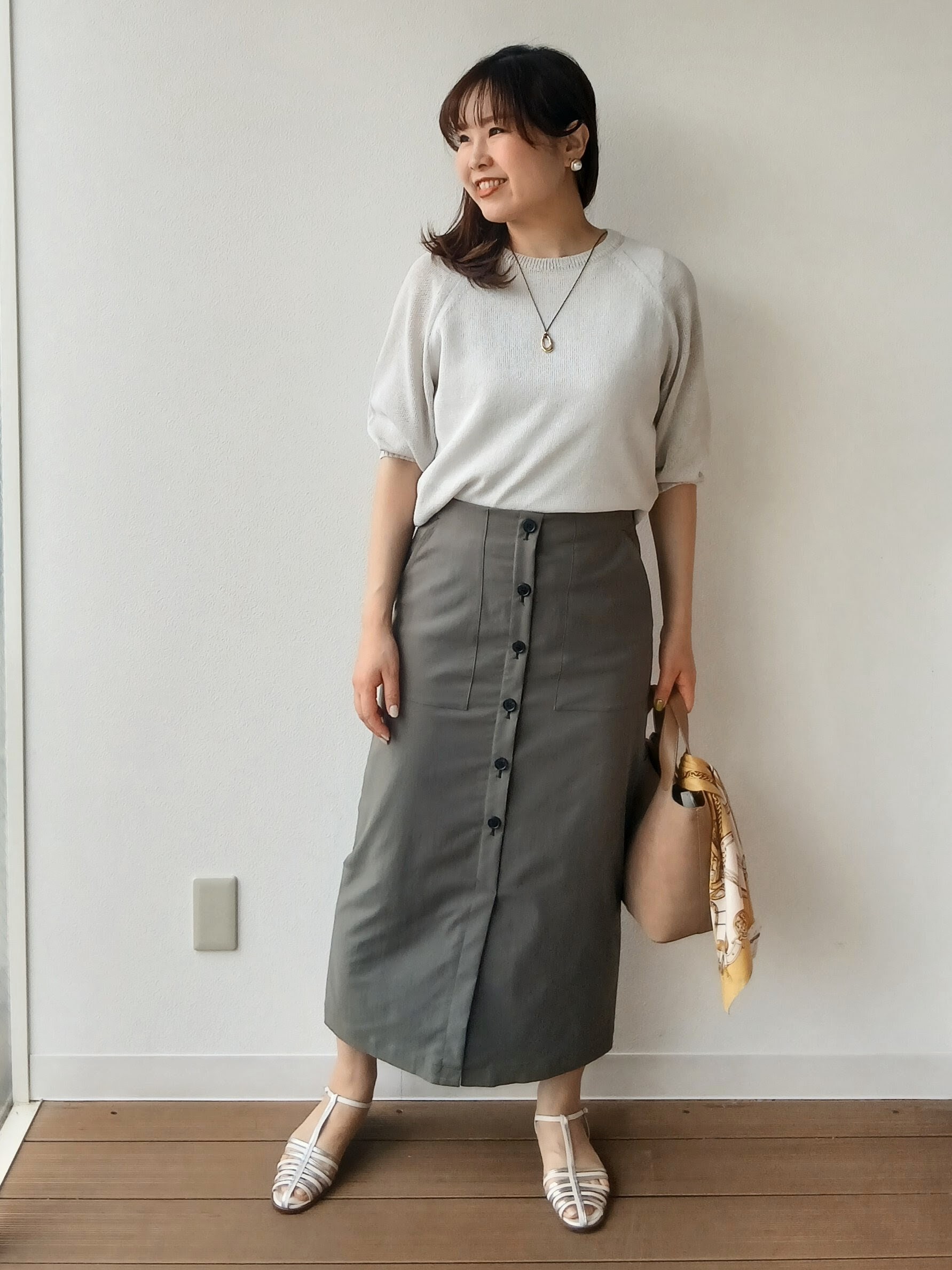 なみきさんの「UNTITLED｜【洗える/ゆったり】クルーネックドライニット」を使ったコーディネート