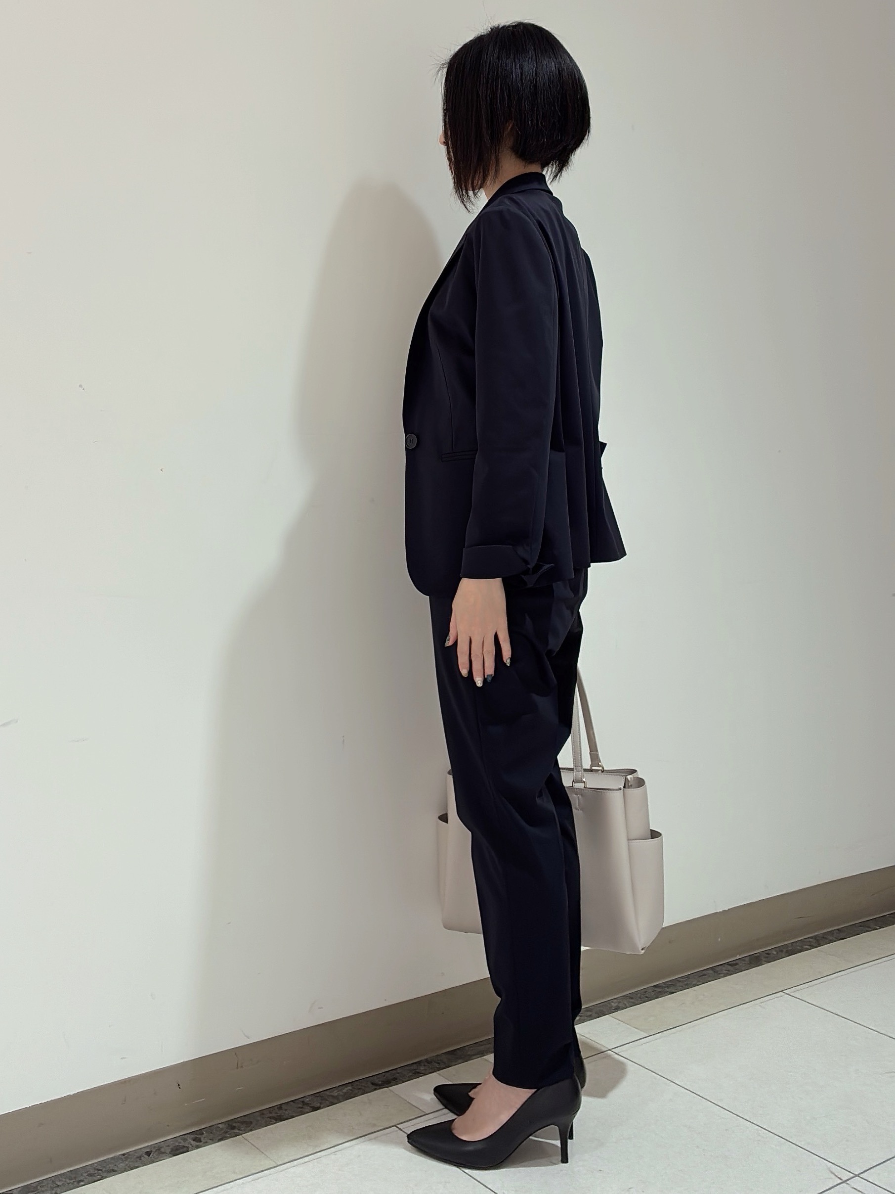 環さんの「UNTITLED｜【UV/接触冷感/スーツ】ジャージテーラードジャケット」を使ったコーディネート