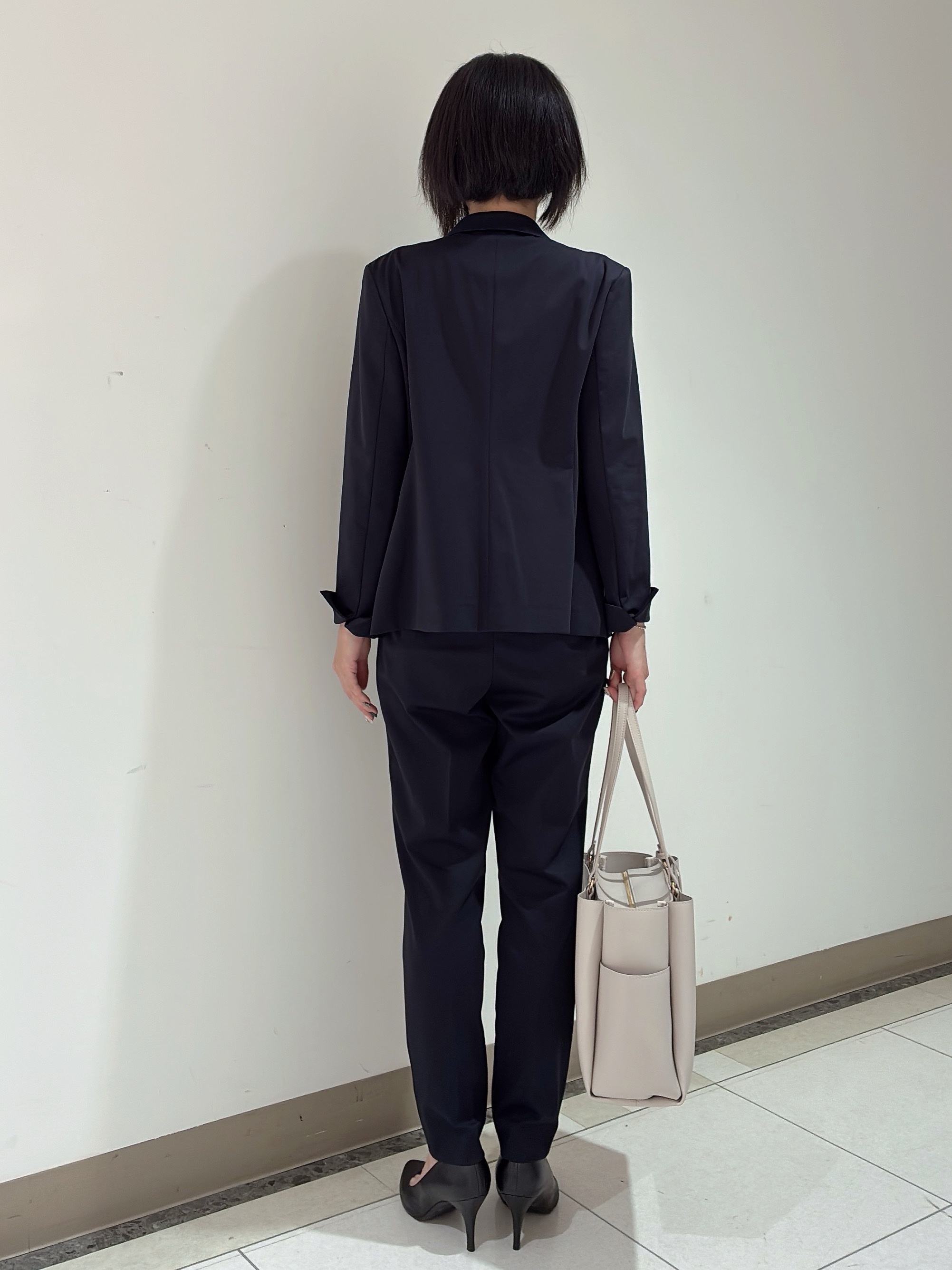 環さんの「UNTITLED｜【UV/接触冷感/スーツ】ジャージテーラードジャケット」を使ったコーディネート