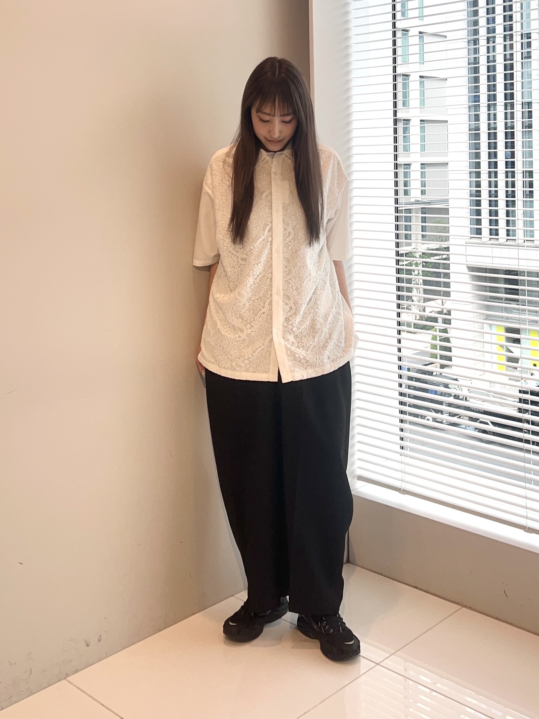 mさんの「tk.TAKEO KIKUCHI｜【昨年売上1500枚超え！】ボタニカルレースシャツ/フラワーデザイン/レース/大人気/モード/キレイ」を使ったコーディネート
