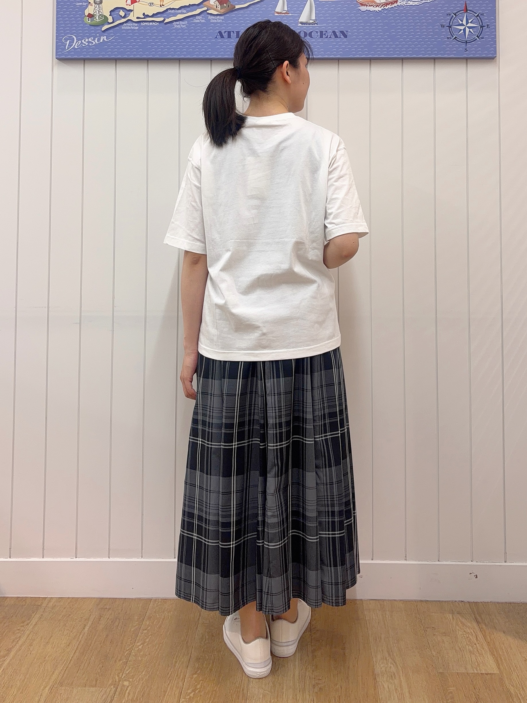 Mayaさんの「Dessin｜【ユニセックス/洗える】オーガニックロゴTシャツ」を使ったコーディネート