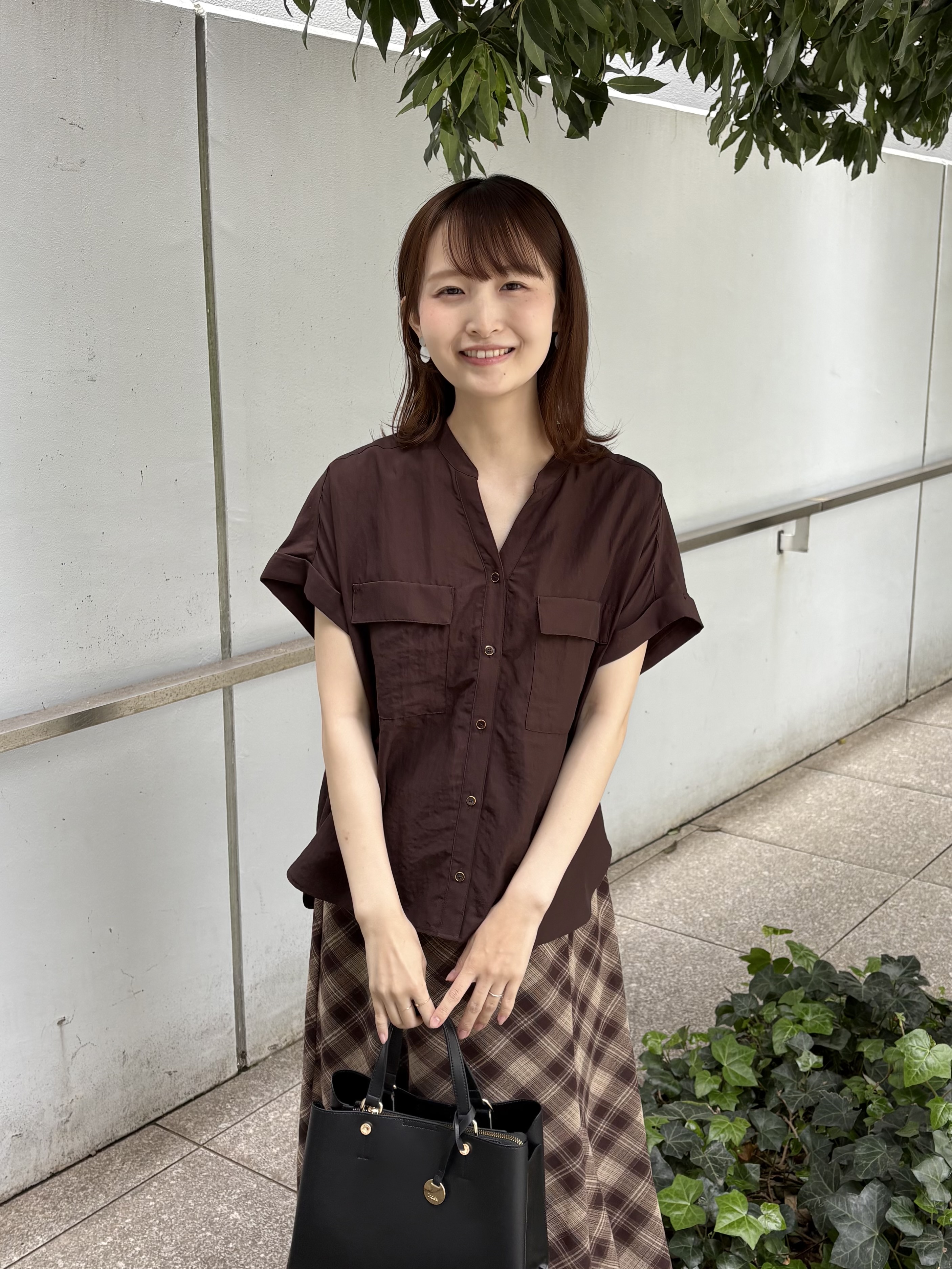 みさかさんの「index｜【接触冷感】ダブルポケットスキッパーブラウス《吸水速乾／防シワ／洗濯機OK／S～3L／7col》」を使ったコーディネート