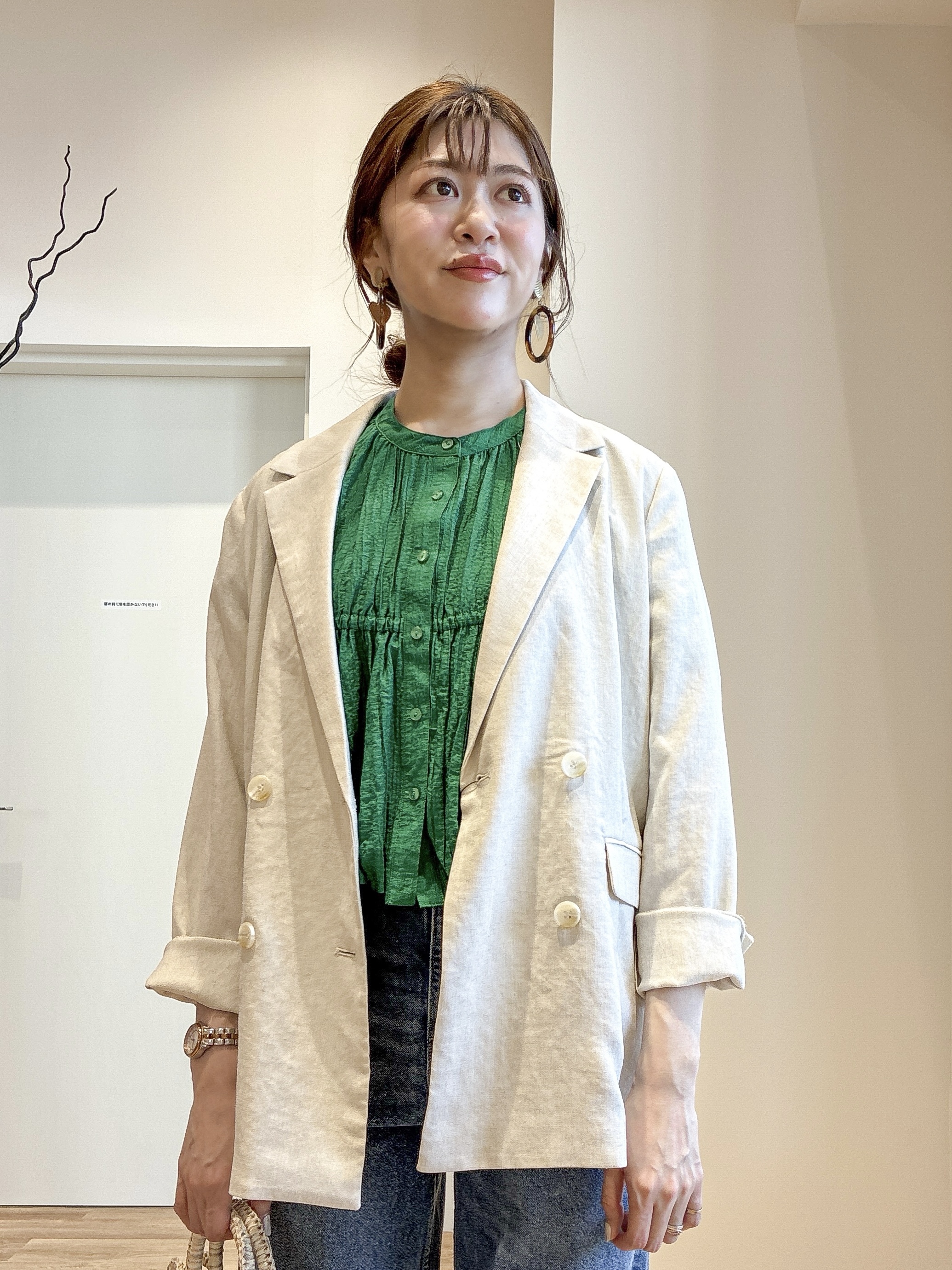 もんちゃんさんの「OPAQUE.CLIP｜【UV／接触冷感】ダブルブレストジャケット《防シワ加工／洗える》」を使ったコーディネート
