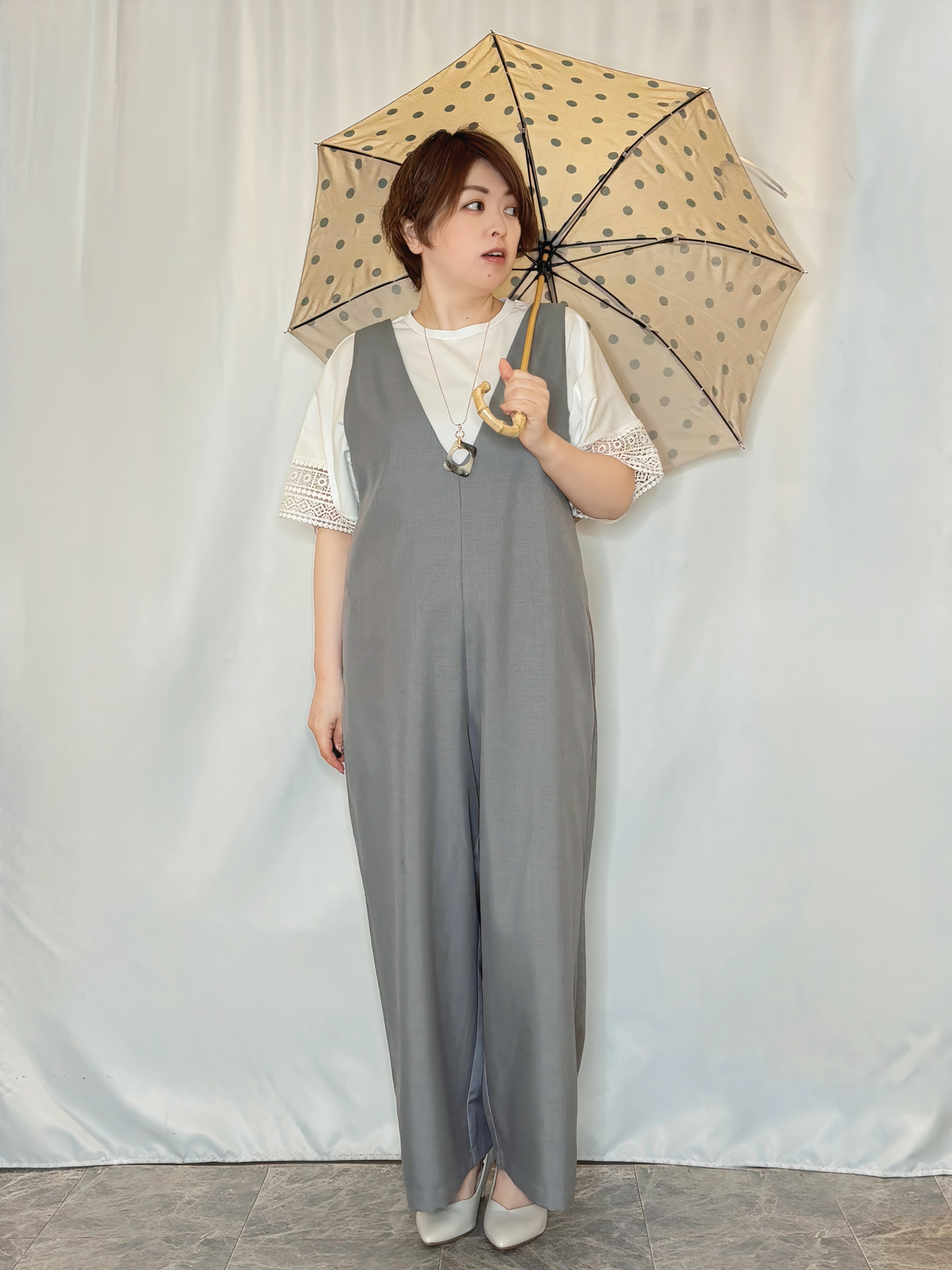 たみさんの「SHOO･LA･RUE｜【洗濯機可/体型カバー/S-LL】レース使いがポイント デザインTシャツ」を使ったコーディネート