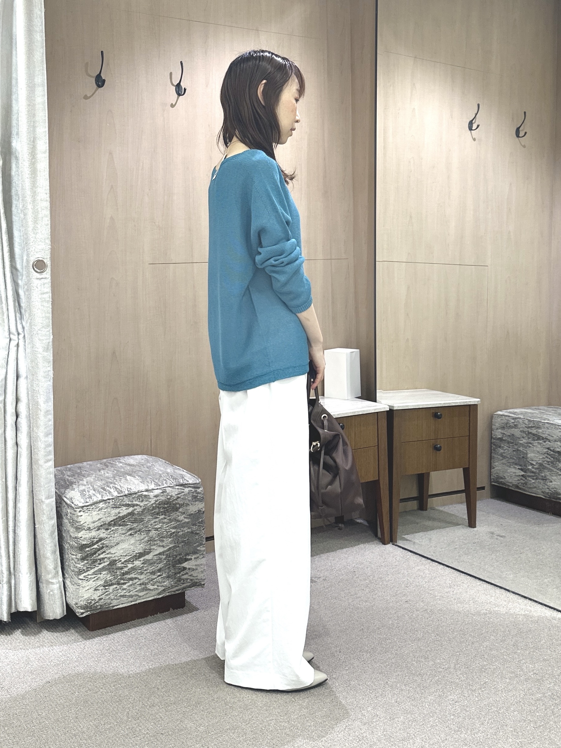 Miwaさんの「UNTITLED｜【8色展開/程よい透け感】ドライタッチボートネックニット」を使ったコーディネート
