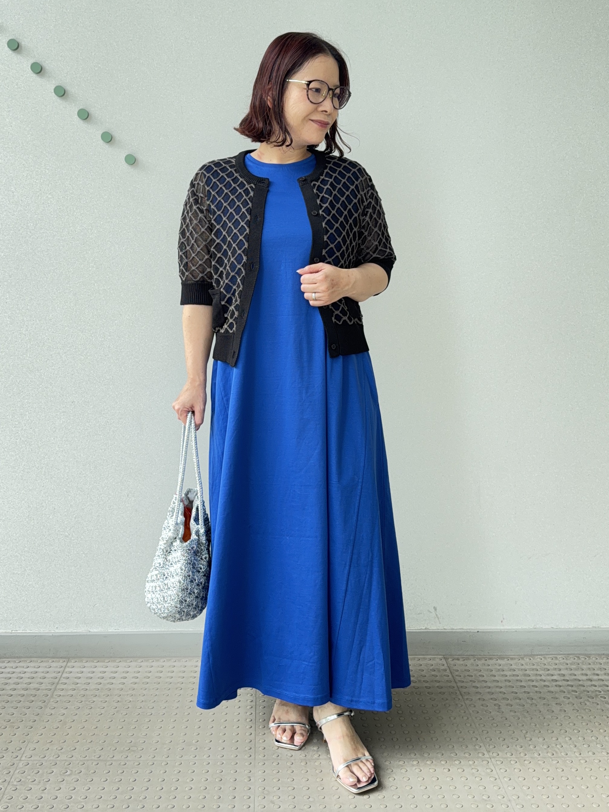 Asamiさんの「DRESSTERIOR｜【接触冷感／抗菌防臭／消臭/ウォッシャブル】アイスクリアコットン フレンチスリーブワンピース」を使ったコーディネート