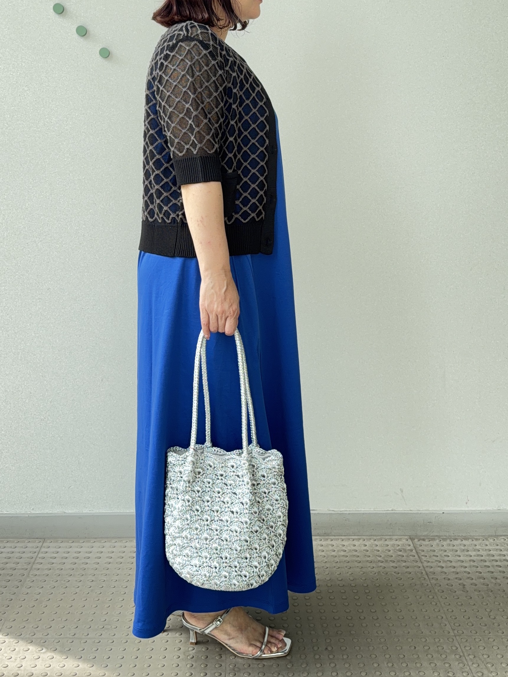 Asamiさんの「DRESSTERIOR｜【接触冷感／抗菌防臭／消臭/ウォッシャブル】アイスクリアコットン フレンチスリーブワンピース」を使ったコーディネート