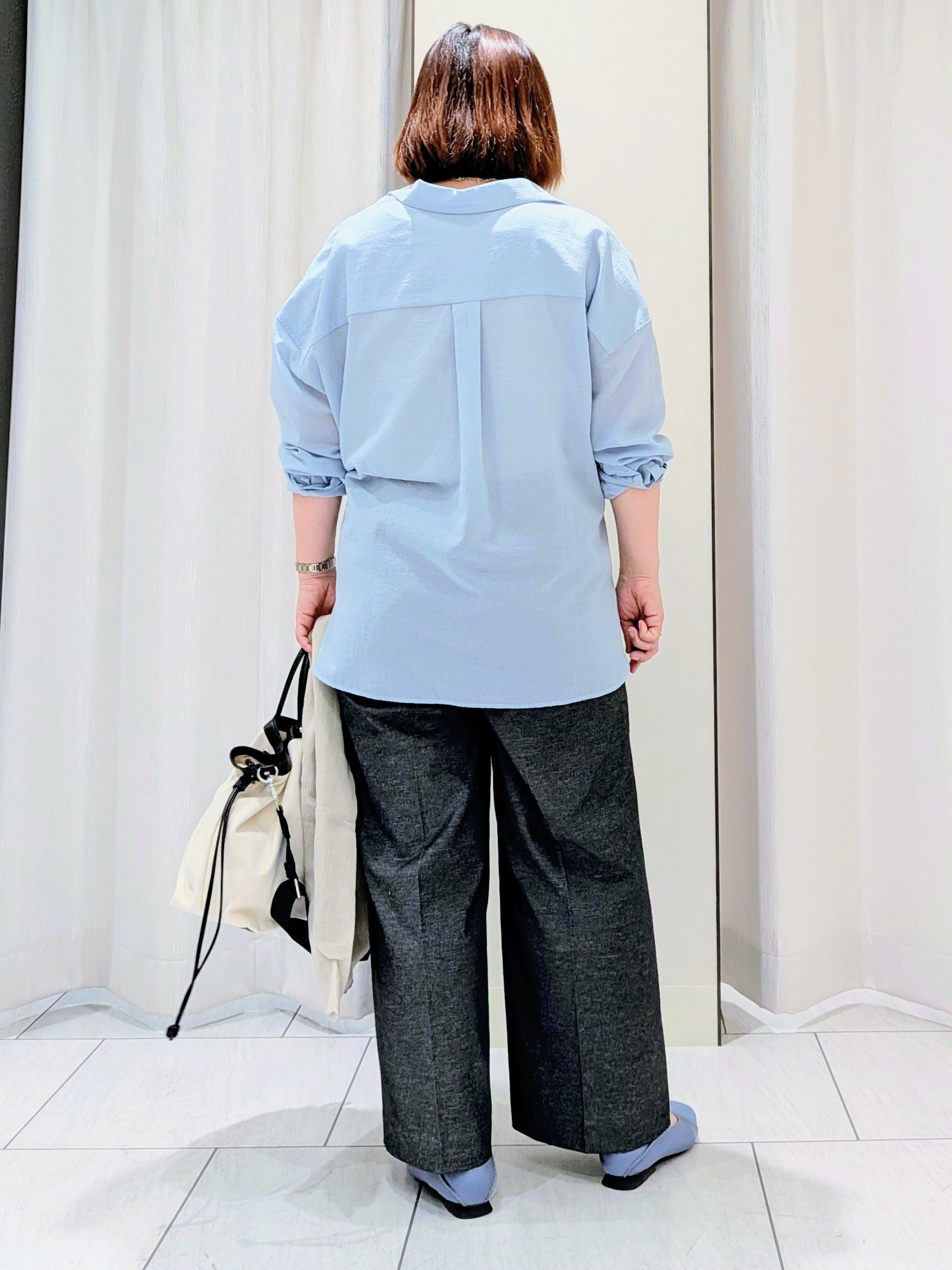 Onumaさんの「UNTITLED｜◆【2WAY/マシンウォッシャブル】カシュクールデザインシャツ」を使ったコーディネート