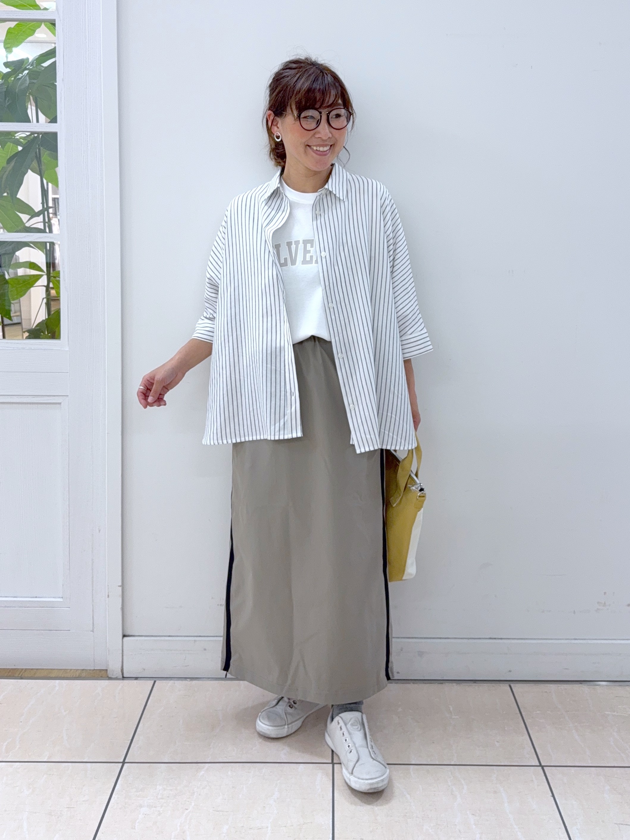 Osawaさんの「Dessin｜【セットアップ可/洗える】リネンブレンドドルマンシャツ」を使ったコーディネート