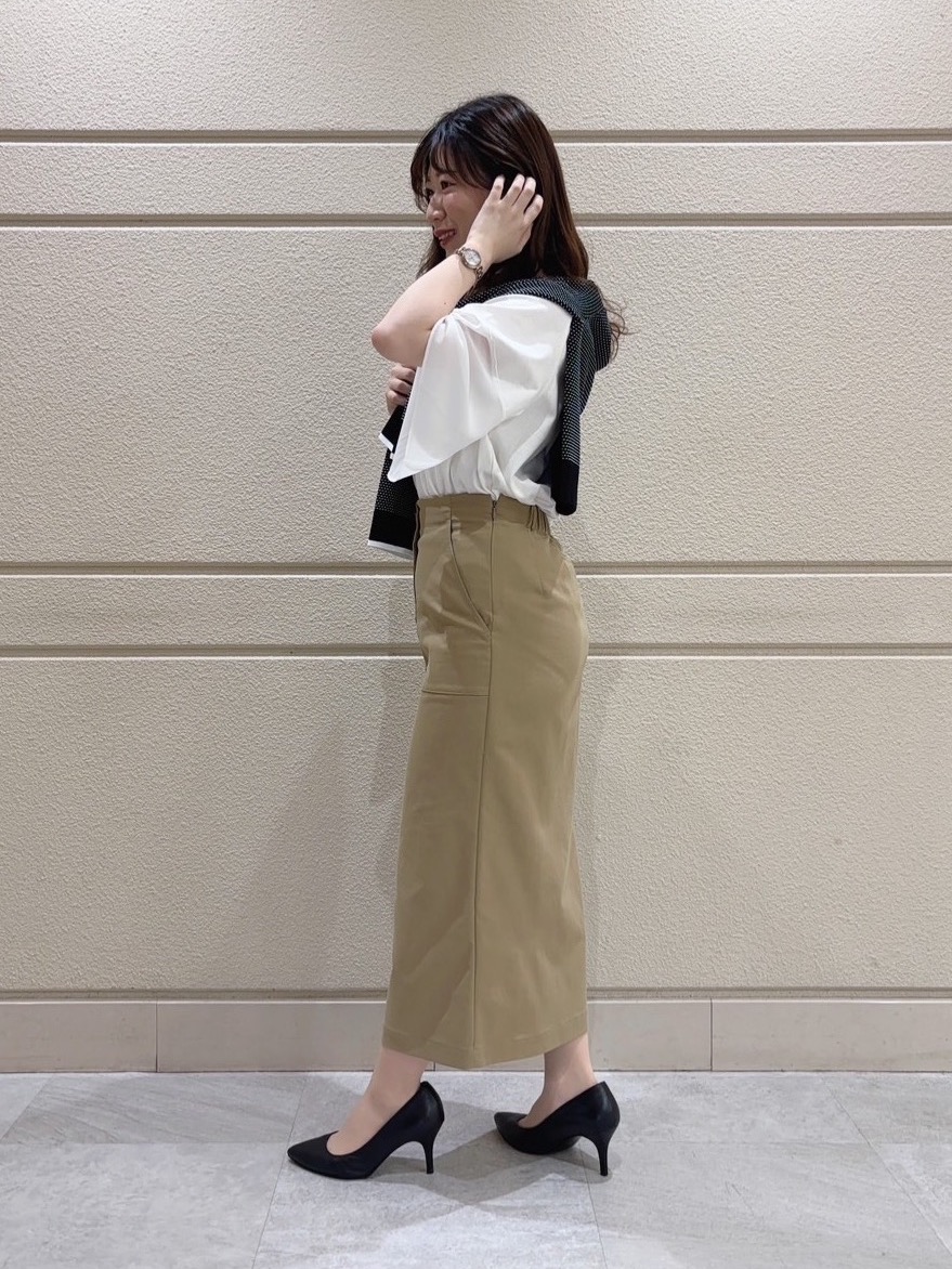 ユナさんの「UNTITLED｜【洗える/華奢見え】袖シアープルオーバー」を使ったコーディネート