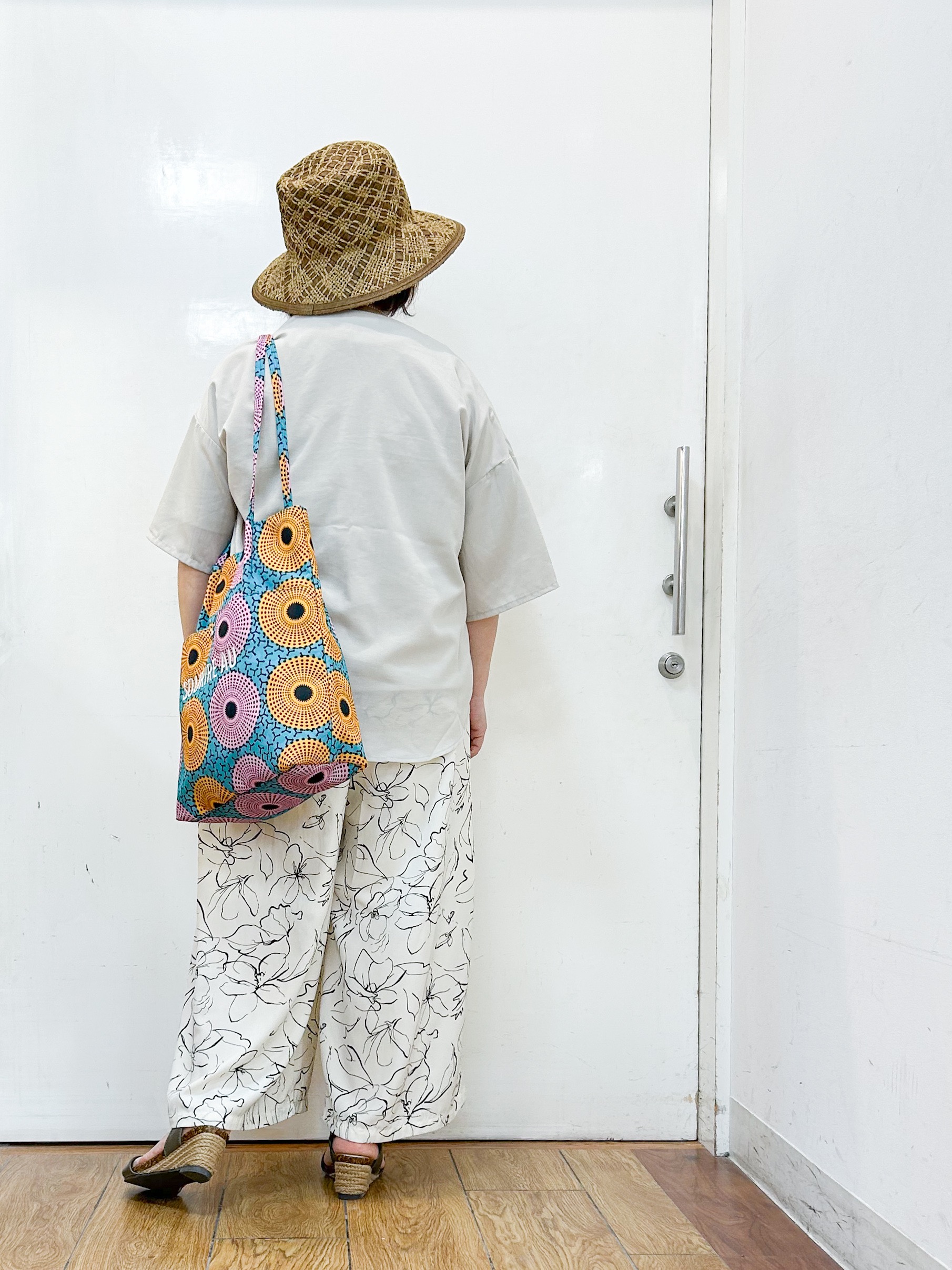 haruさんの「SHOO･LA･RUE｜【洗濯機可/S-LL】大人の抜け感 ゆるっと5分袖シャツ」を使ったコーディネート