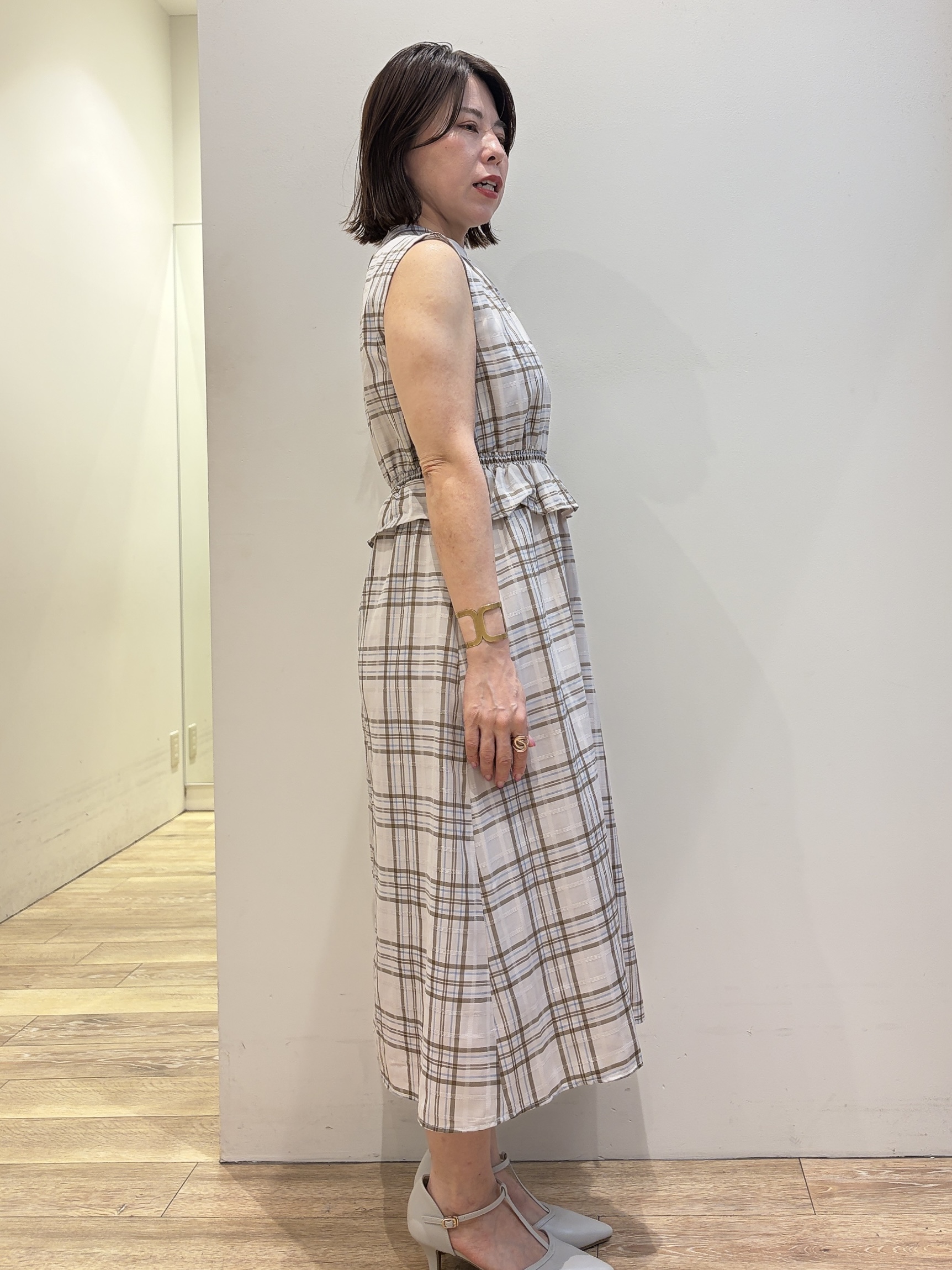 YUKOさんの「index｜【UV】バイカラーダブルライン半袖カーディガン《洗濯機OK》」を使ったコーディネート