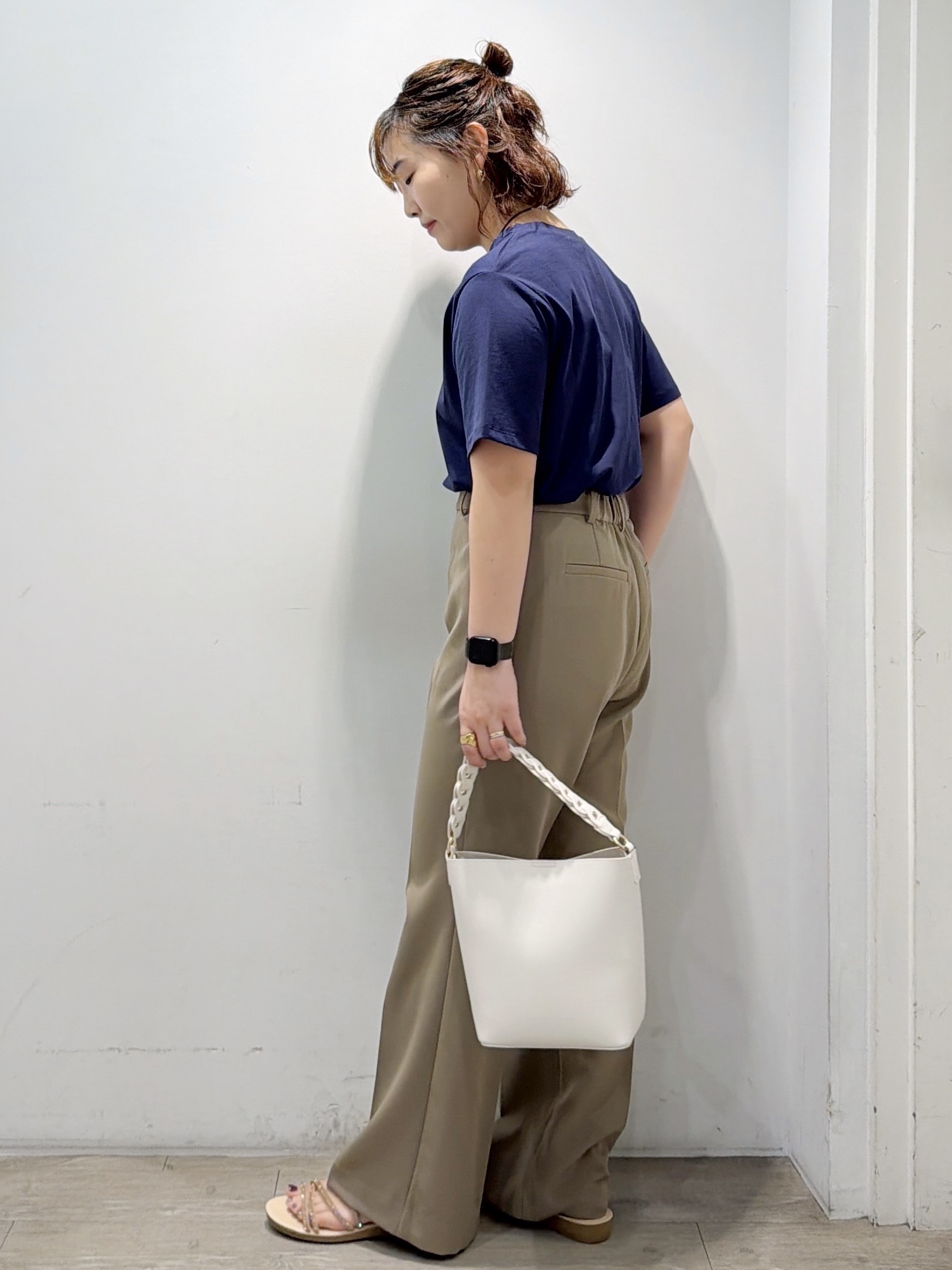 sumicaさんの「OPAQUE.CLIP｜アソートロゴTシャツ【洗濯機OK】」を使ったコーディネート