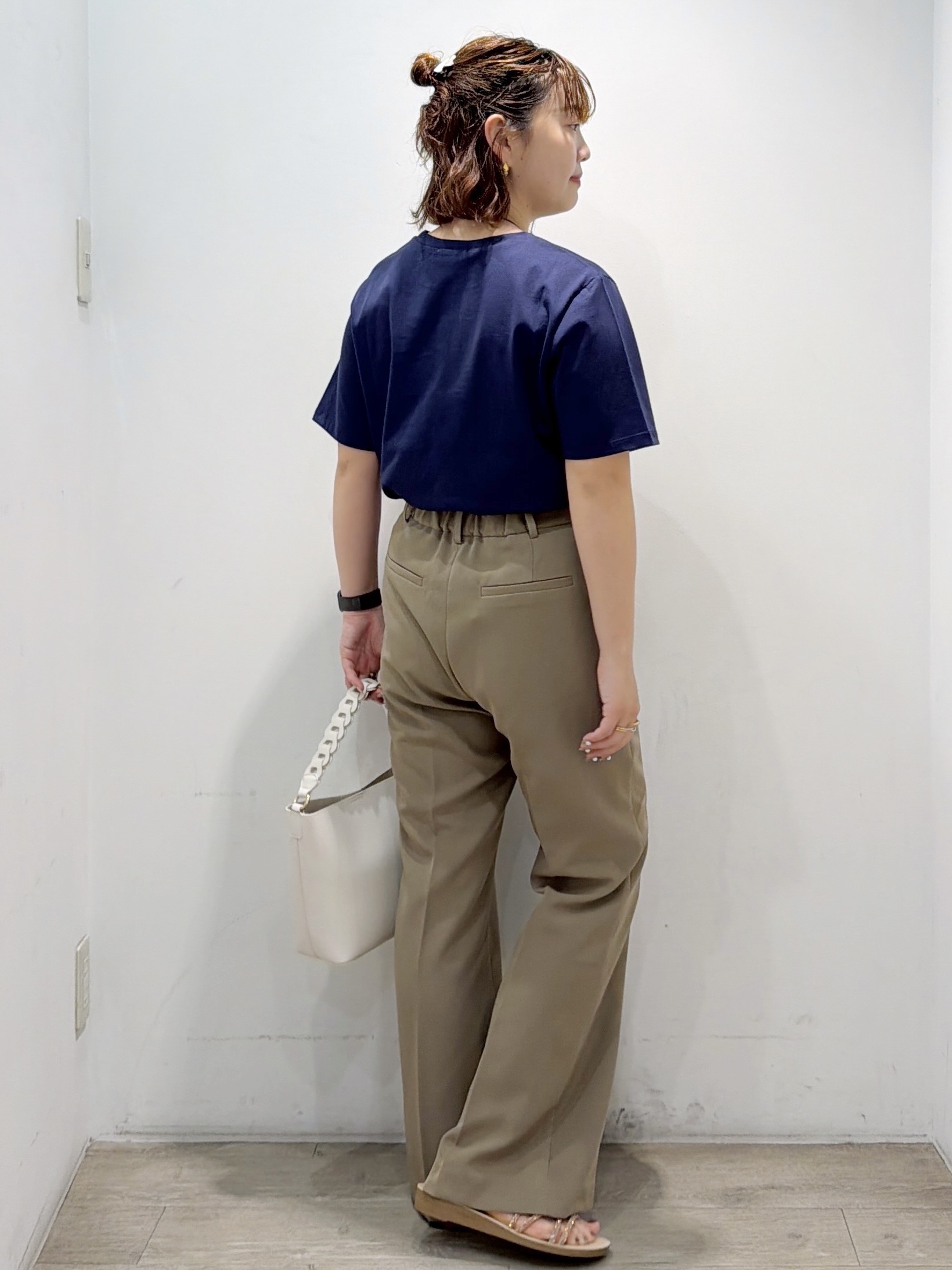 sumicaさんの「OPAQUE.CLIP｜アソートロゴTシャツ【洗濯機OK】」を使ったコーディネート
