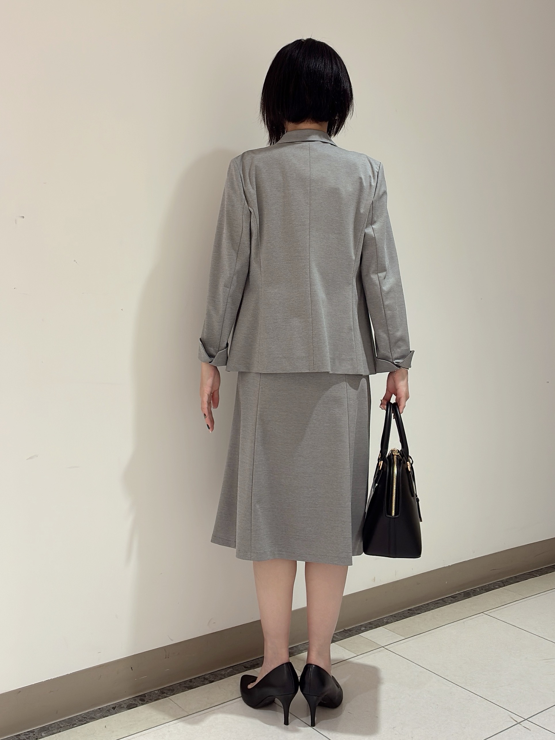 環さんの「UNTITLED｜【UV/接触冷感/スーツ】ジャージテーラードジャケット」を使ったコーディネート