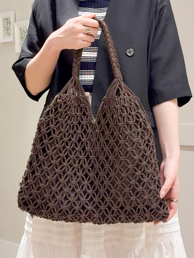 Mayuさんの「grove｜【洗濯機OK/ひんやり】軽く羽織れるハーフスリーブジャケット」を使ったコーディネート