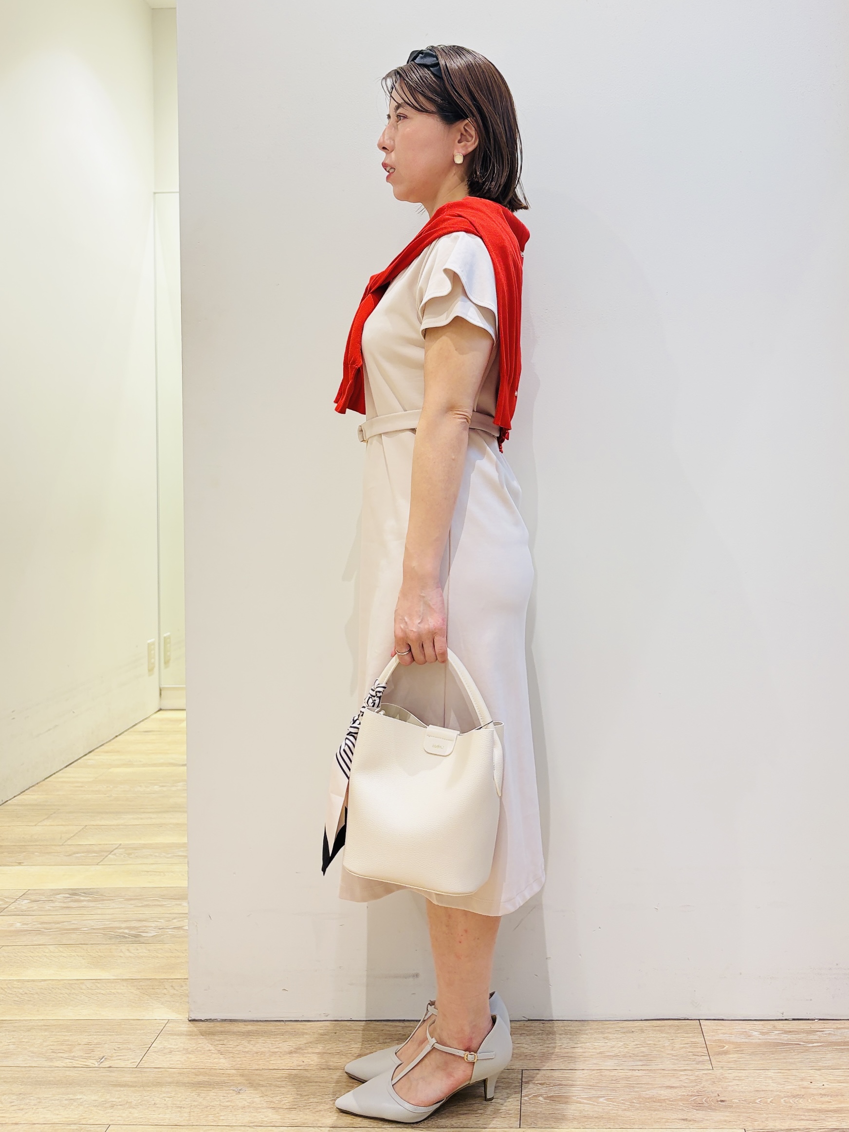 YUKOさんの「index｜【接触冷感／UVケア】Iラインフレアスリーブワンピース《洗濯機OK／XS～3L／6col》」を使ったコーディネート