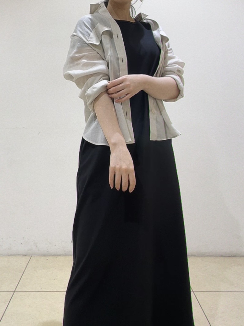 watanabeさんの「UNTITLED｜【接触冷感】ドライタッチシャツ」を使ったコーディネート